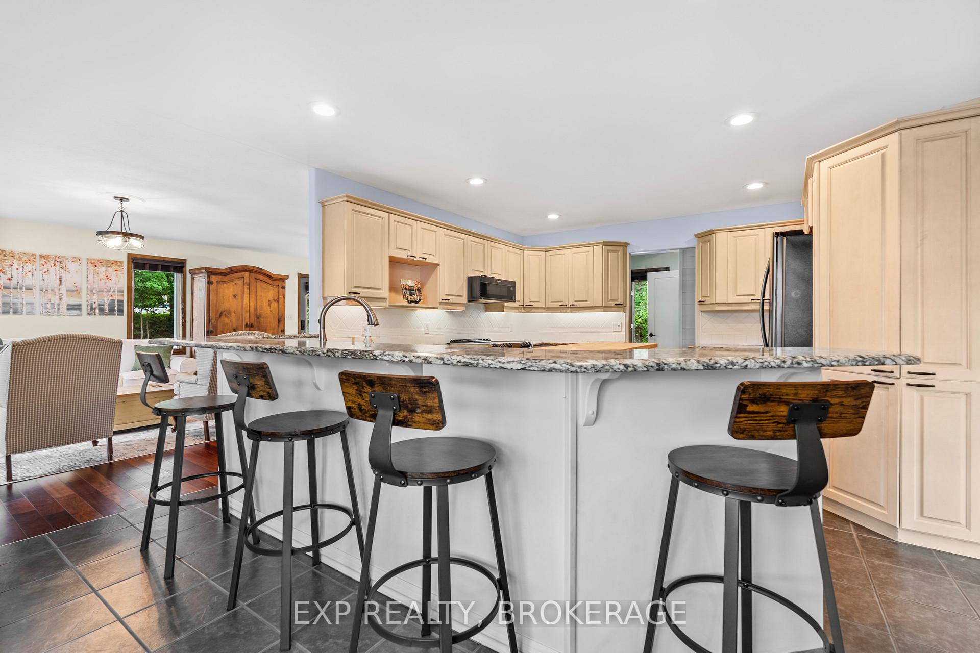 Photo 13 of 1403A Everett Lane, Frontenac, Frontenac South — HOMEH