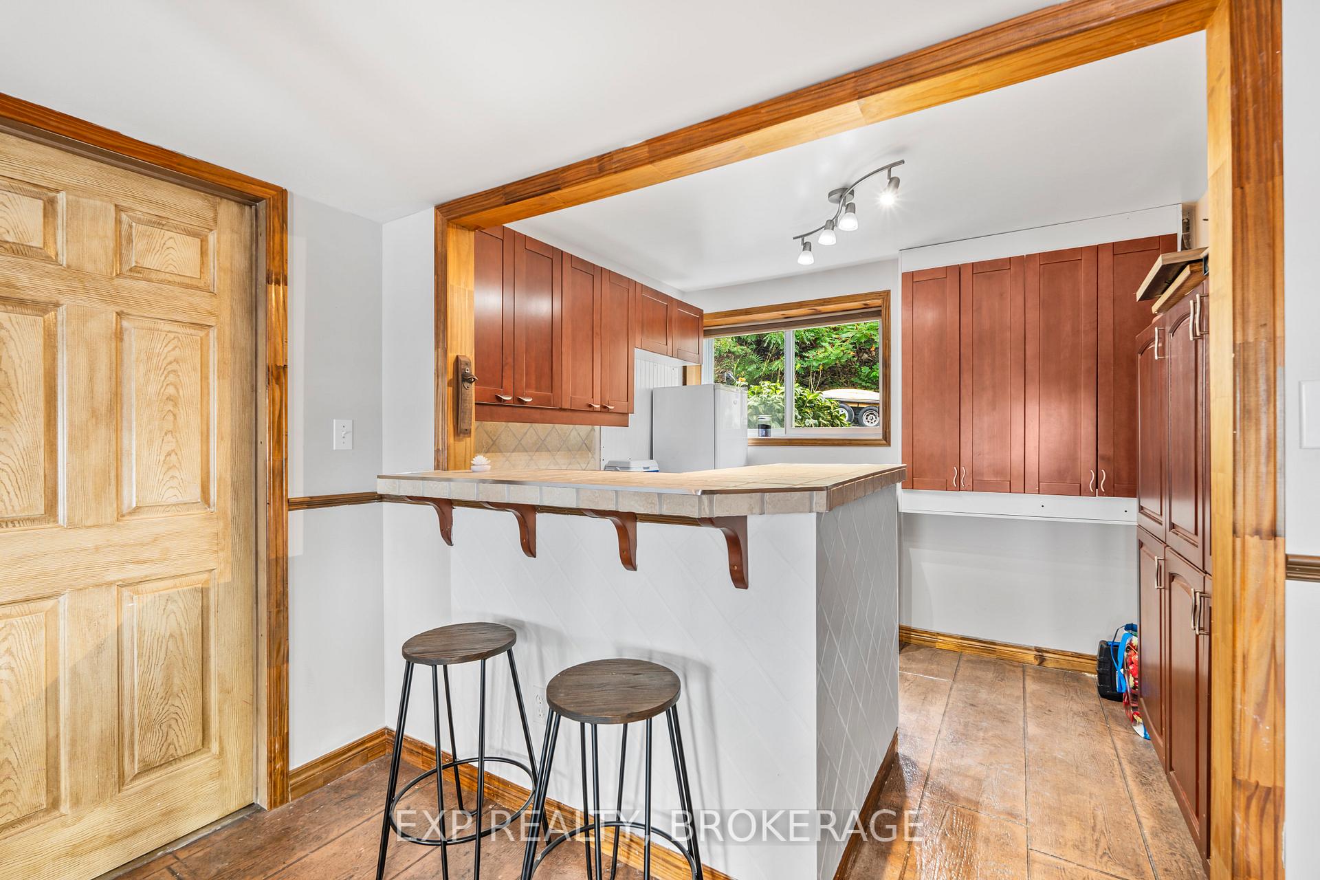 Photo 43 of 1403A Everett Lane, Frontenac, Frontenac South — HOMEH