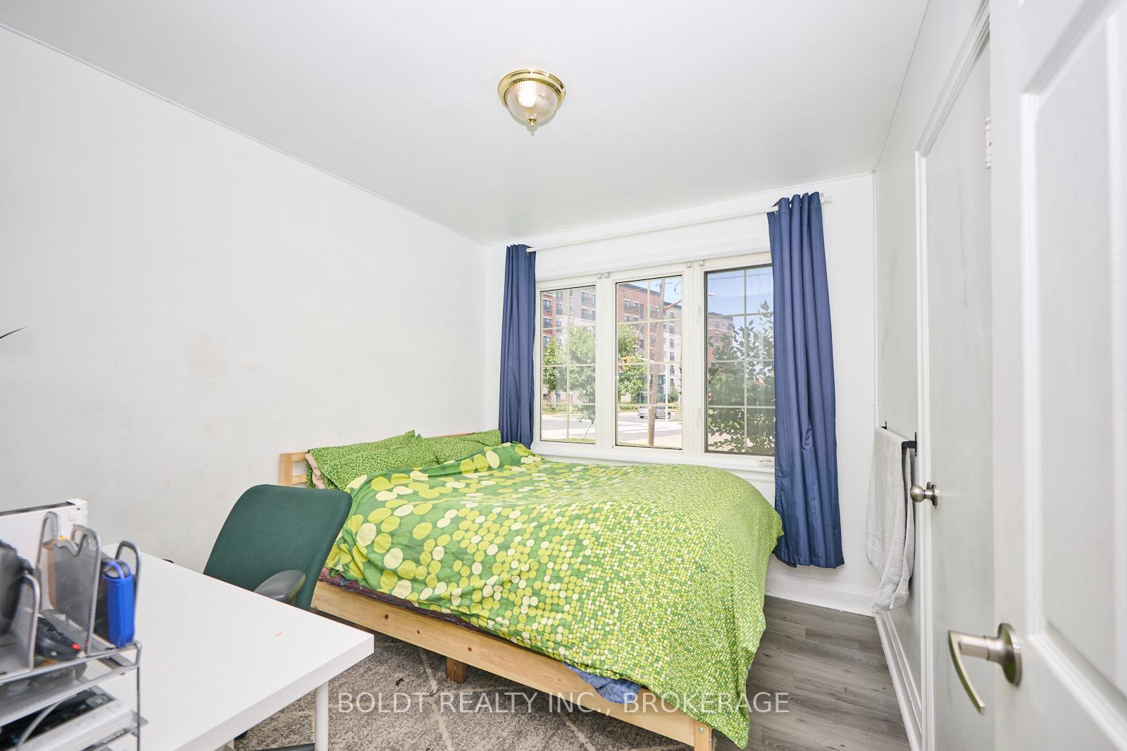 Photo 15 of 79 Felker Avenue, Hamilton, Stoney Creek — HOMEH