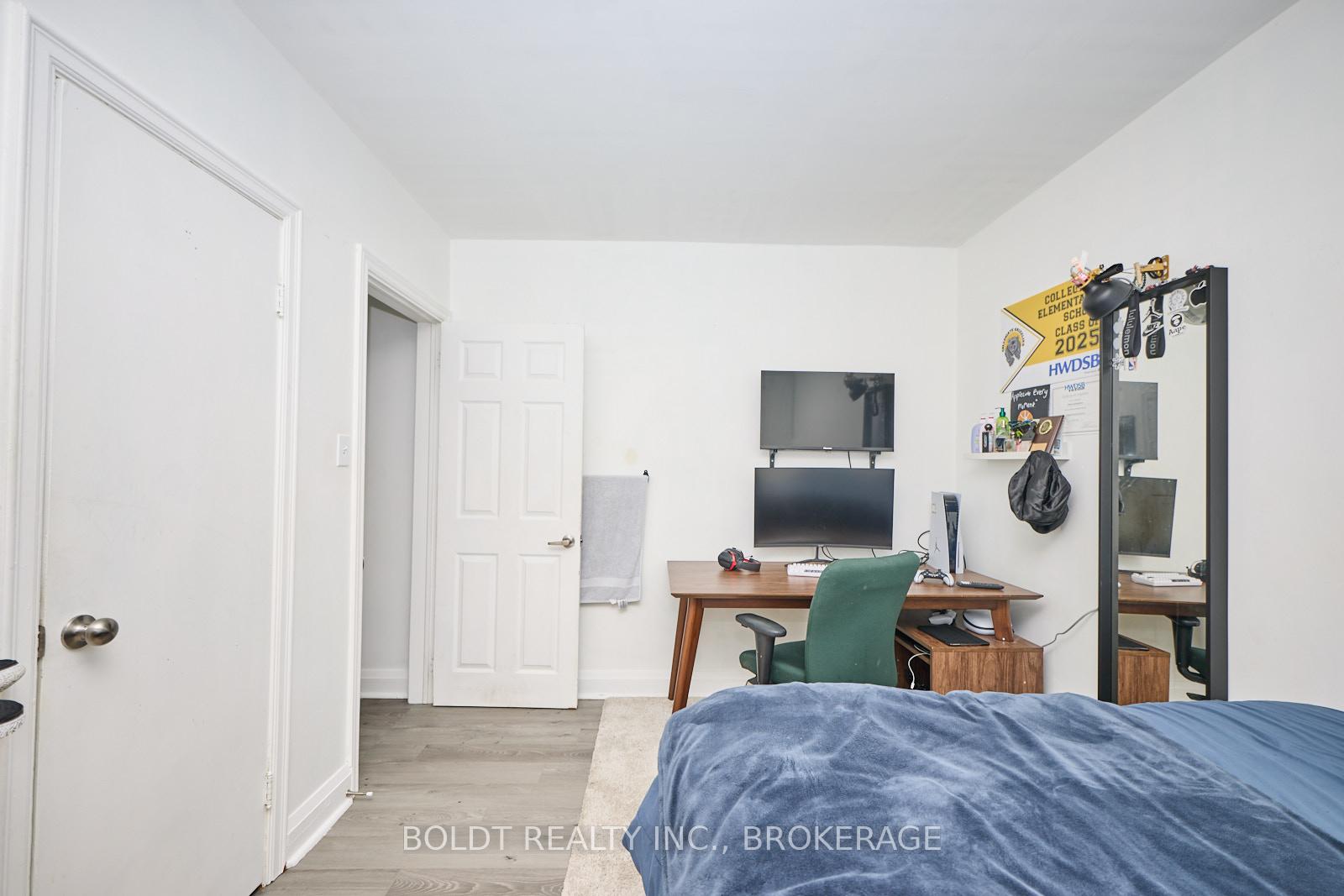 Photo 19 of 79 Felker Avenue, Hamilton, Stoney Creek — HOMEH