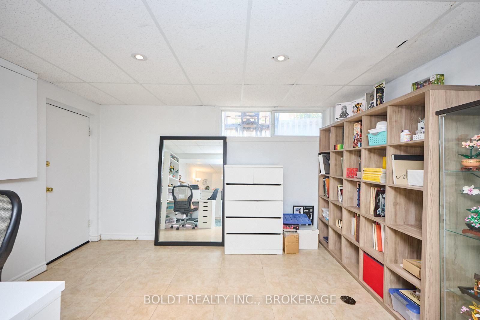 Photo 25 of 79 Felker Avenue, Hamilton, Stoney Creek — HOMEH