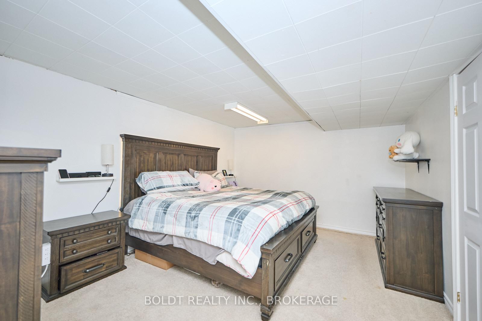Photo 28 of 79 Felker Avenue, Hamilton, Stoney Creek — HOMEH