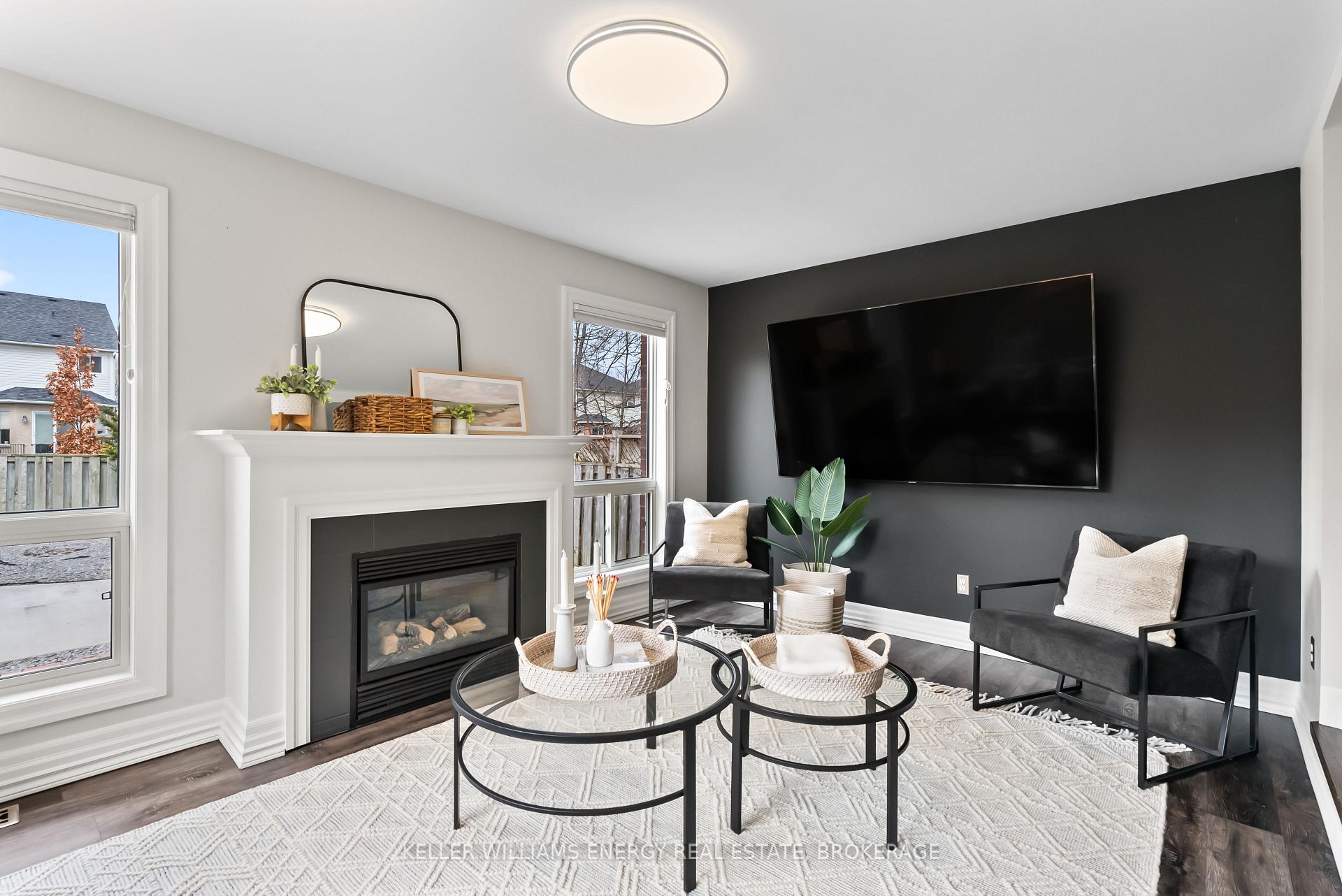 Photo 12 of 81 Farncomb Crescent, Clarington, Bowmanville — HOMEH