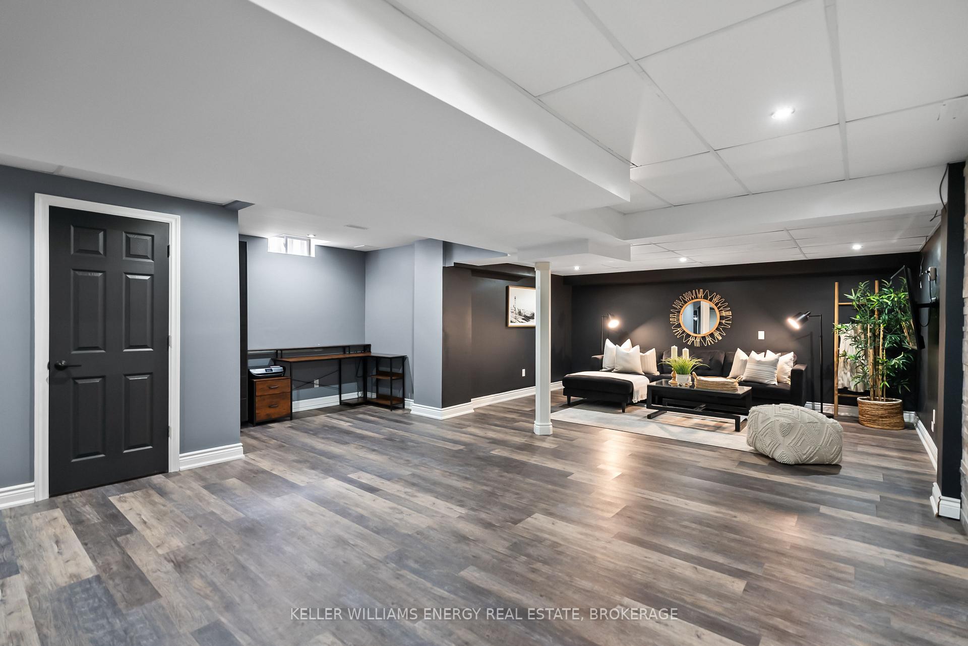 Photo 30 of 81 Farncomb Crescent, Clarington, Bowmanville — HOMEH