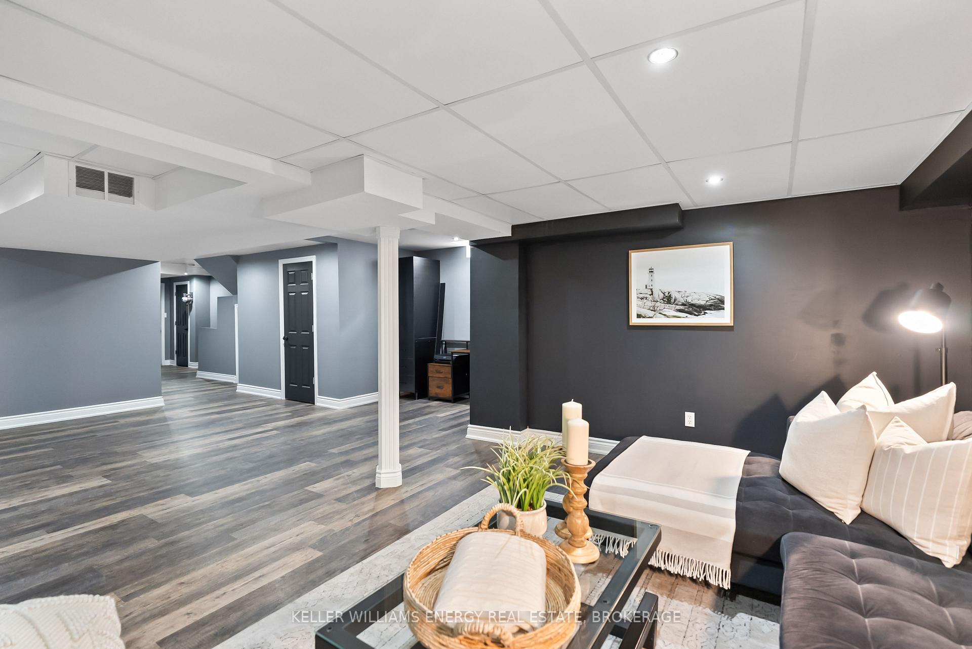 Photo 34 of 81 Farncomb Crescent, Clarington, Bowmanville — HOMEH