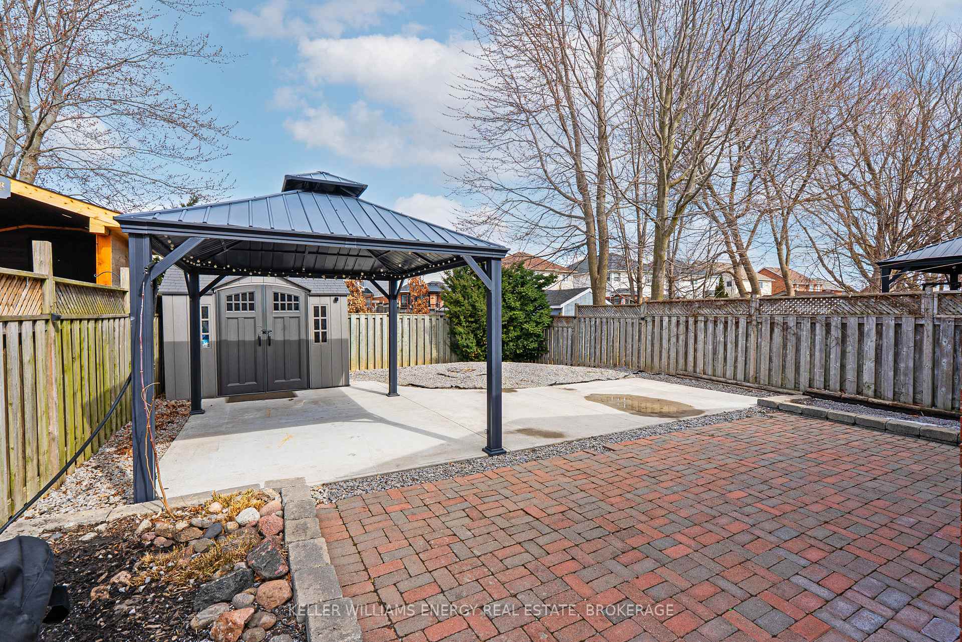 Photo 38 of 81 Farncomb Crescent, Clarington, Bowmanville — HOMEH