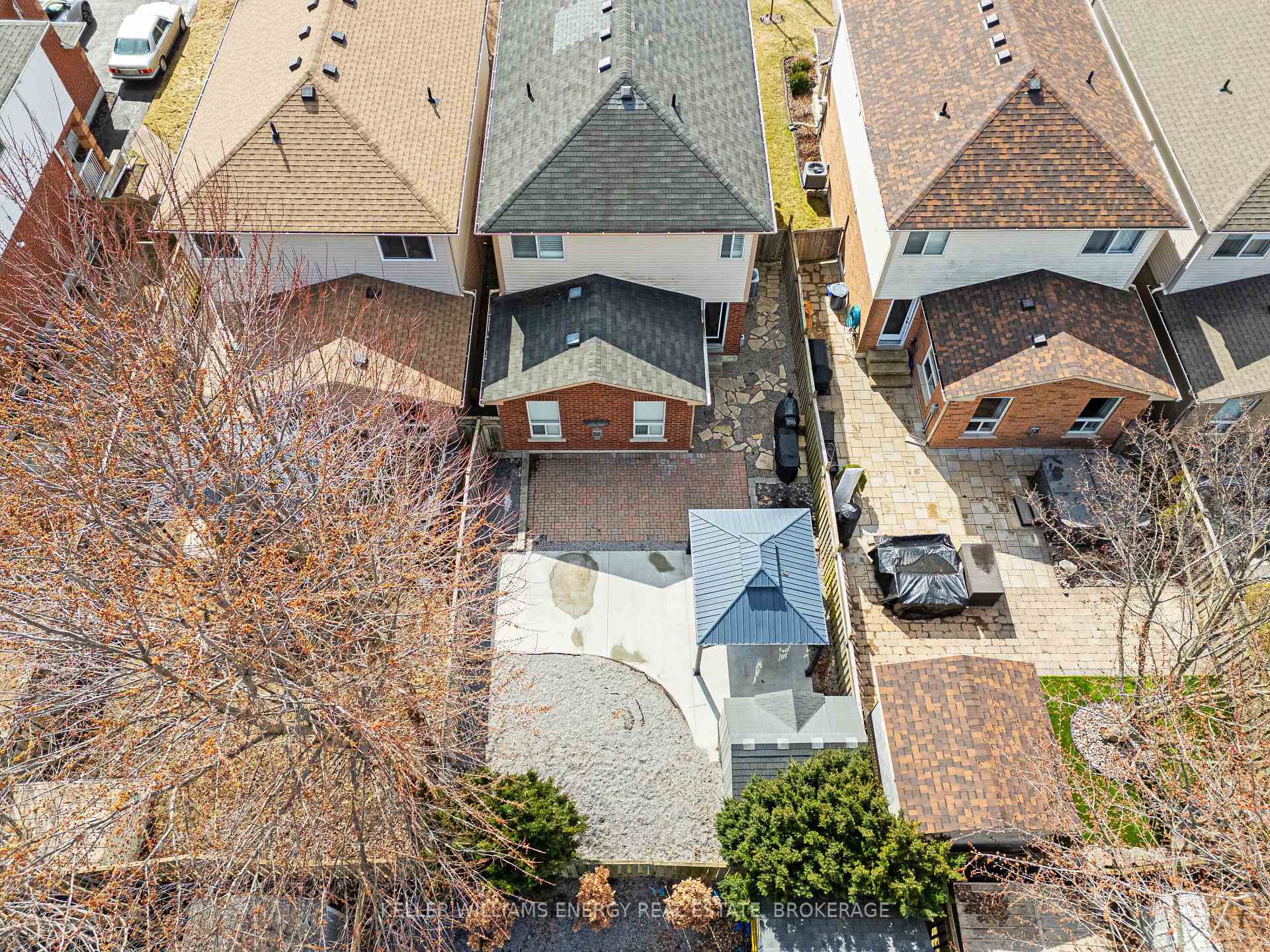 Photo 39 of 81 Farncomb Crescent, Clarington, Bowmanville — HOMEH