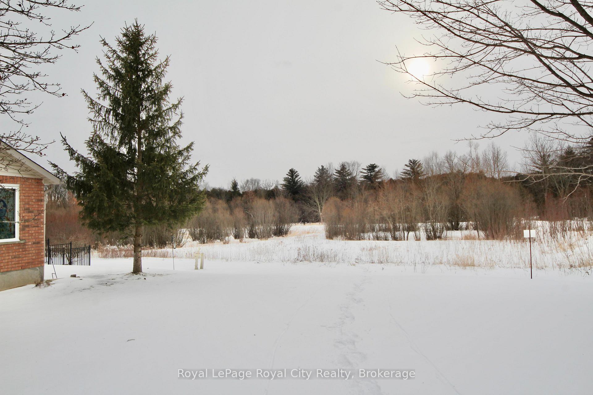 Photo 6 of 27 Somerset Glen S, Guelph, Kortright West — HOMEH