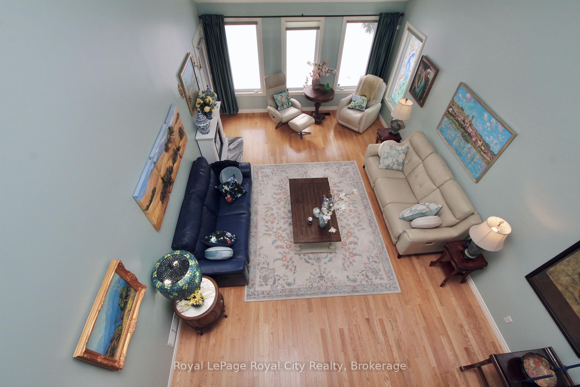Photo 14 of 27 Somerset Glen S, Guelph, Kortright West — HOMEH