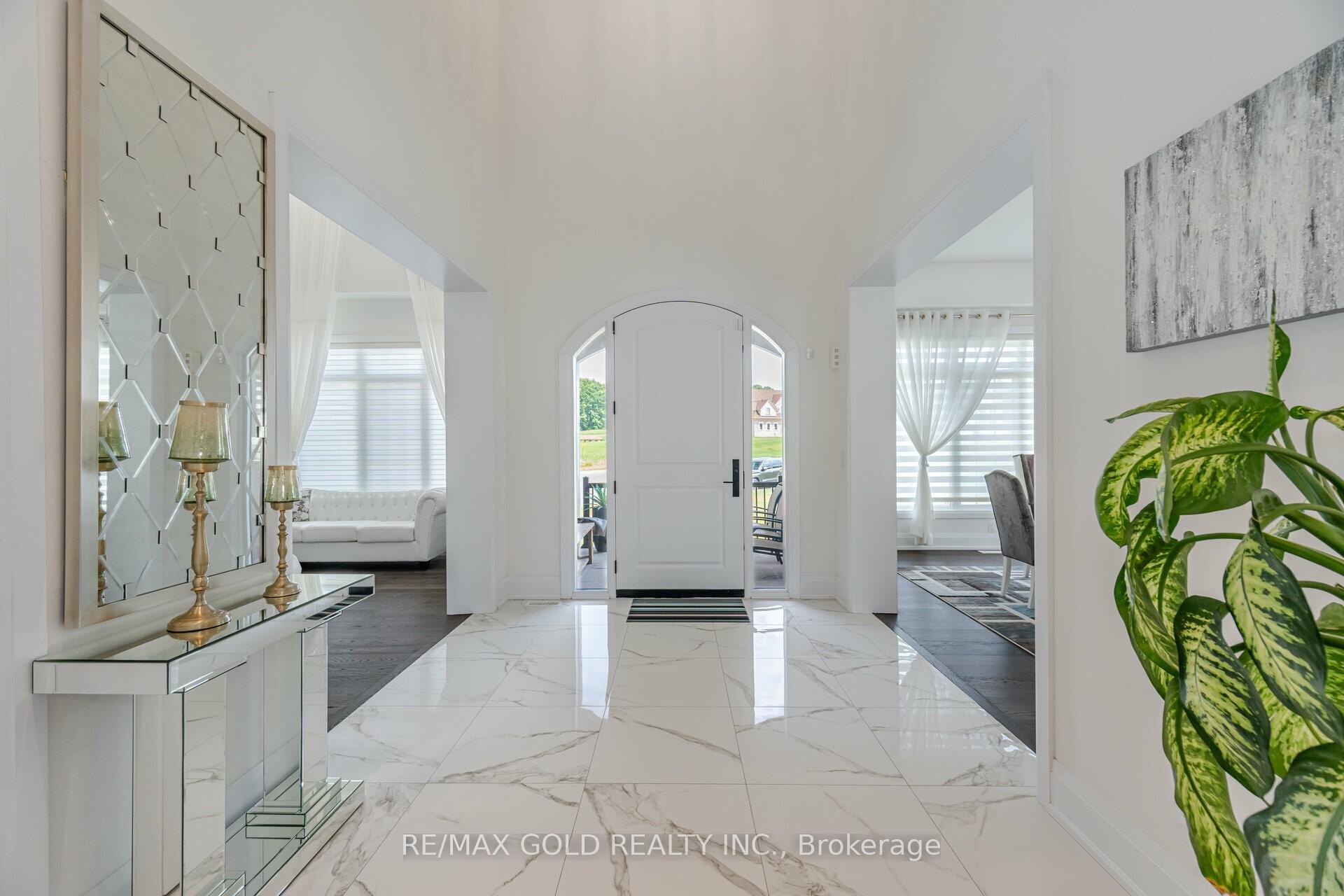 Photo 2 of 128 Stinson Street, Caledon, Palgrave — HOMEH