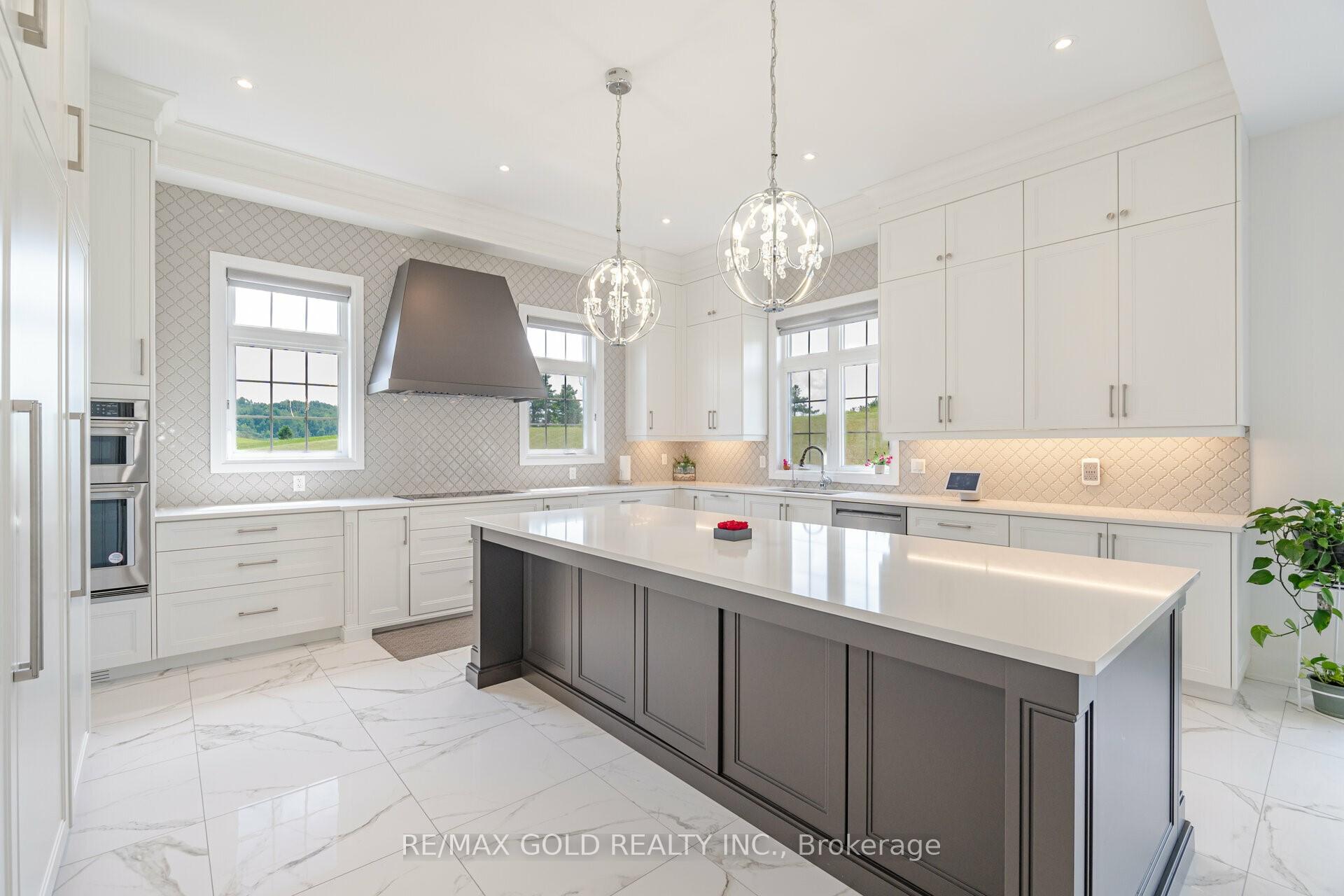 Photo 7 of 128 Stinson Street, Caledon, Palgrave — HOMEH