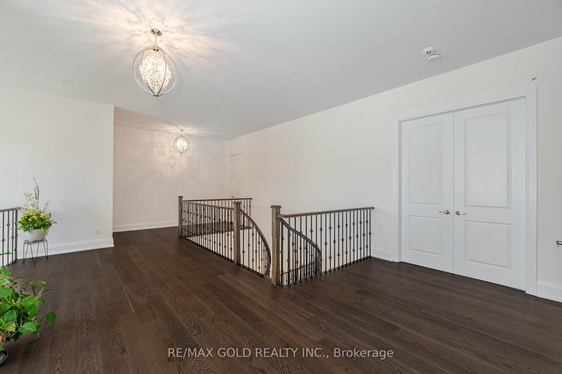 Photo 18 of 128 Stinson Street, Caledon, Palgrave — HOMEH