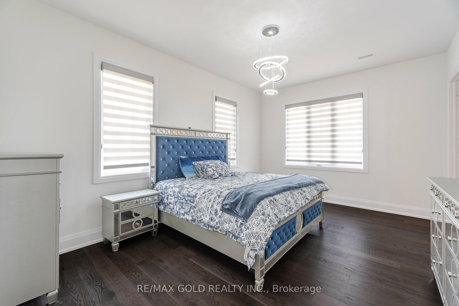 Photo 24 of 128 Stinson Street, Caledon, Palgrave — HOMEH