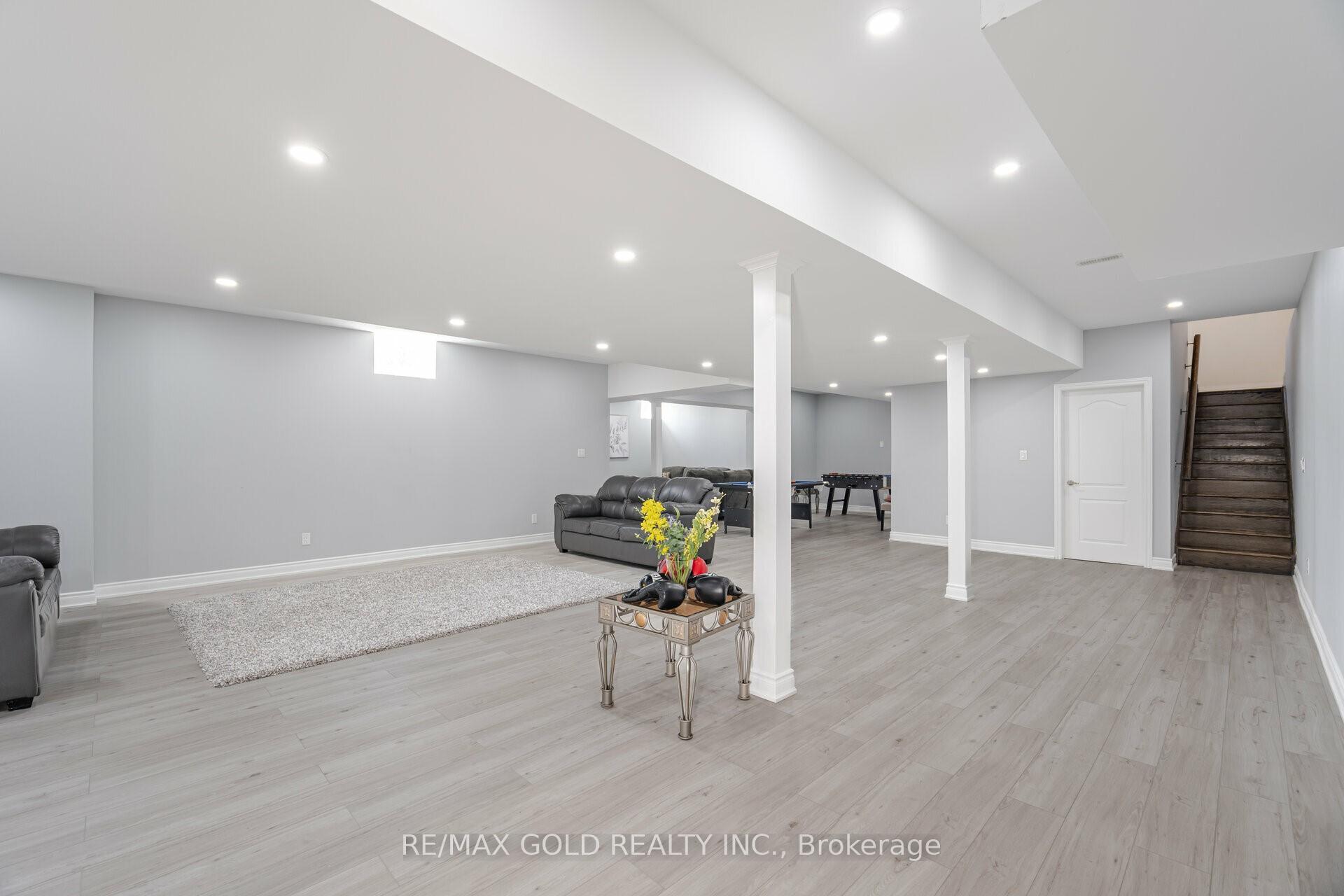 Photo 29 of 128 Stinson Street, Caledon, Palgrave — HOMEH