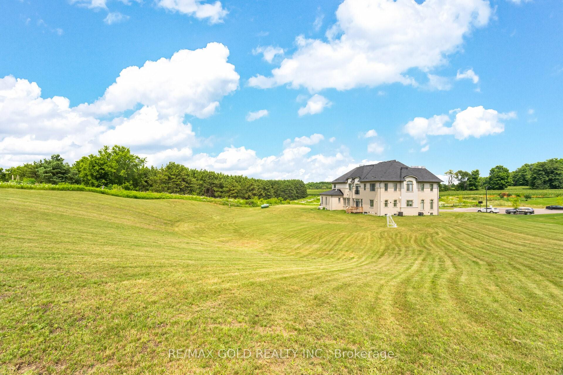 Photo 40 of 128 Stinson Street, Caledon, Palgrave — HOMEH
