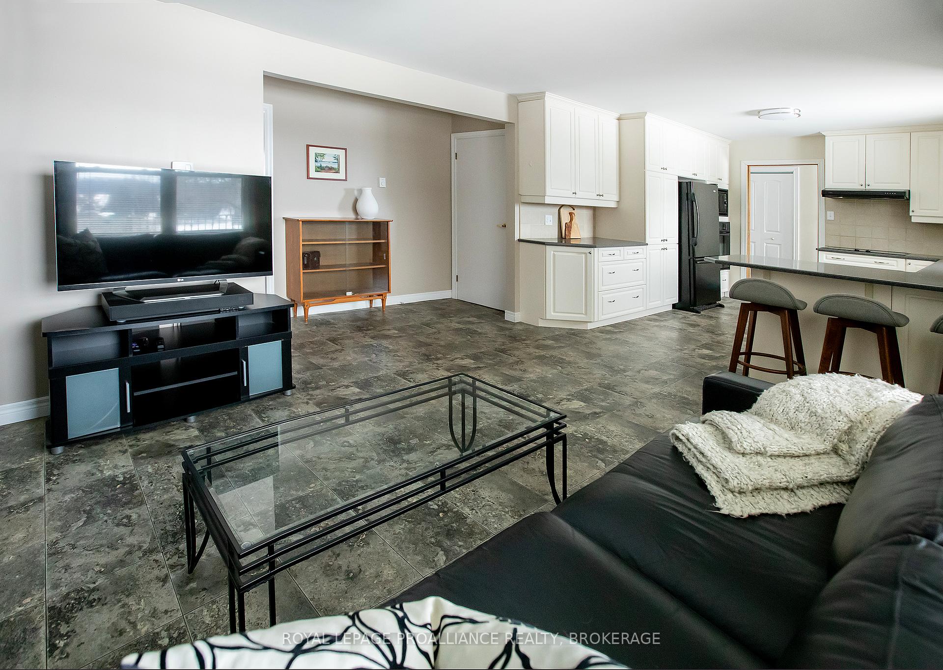 Photo 12 of 2449 Botting Road, Frontenac, Frontenac South — HOMEH