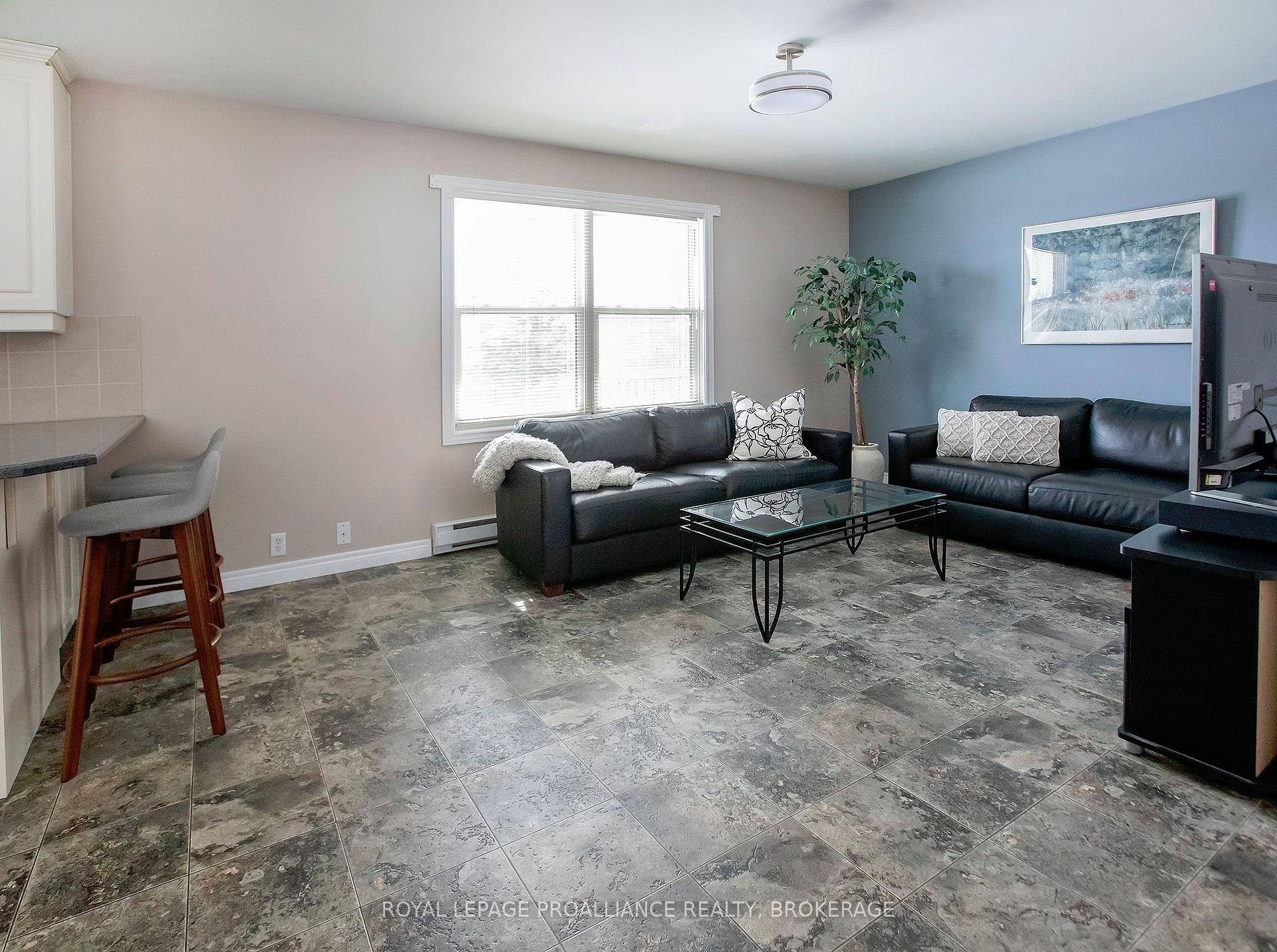 Photo 15 of 2449 Botting Road, Frontenac, Frontenac South — HOMEH
