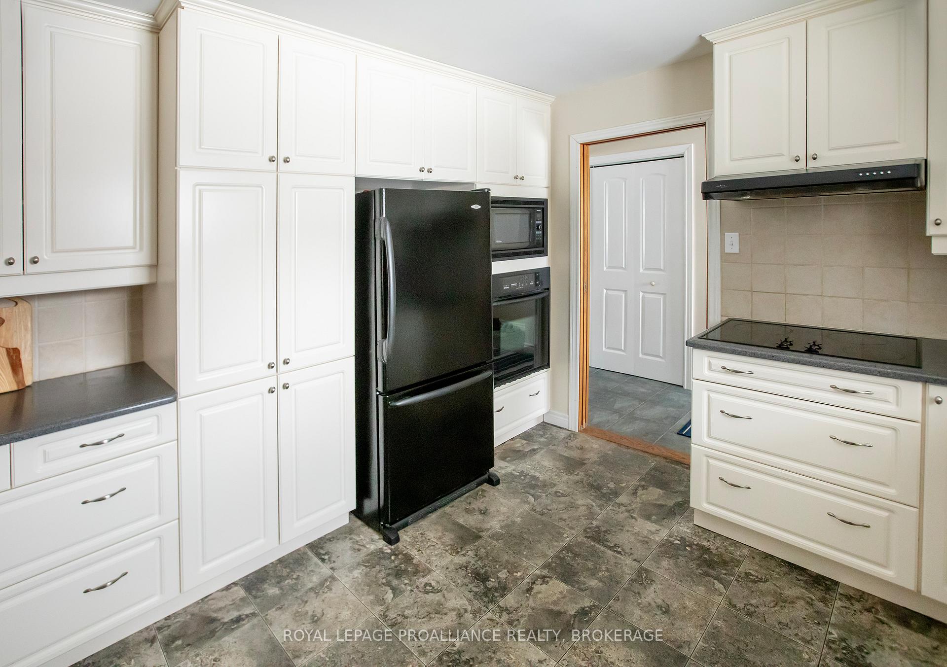 Photo 29 of 2449 Botting Road, Frontenac, Frontenac South — HOMEH