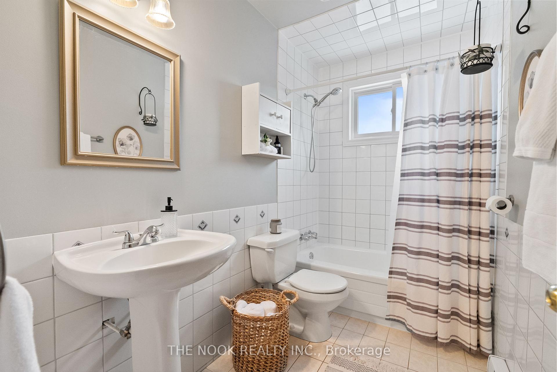 Photo 32 of 3 Strike Avenue, Clarington, Bowmanville — HOMEH