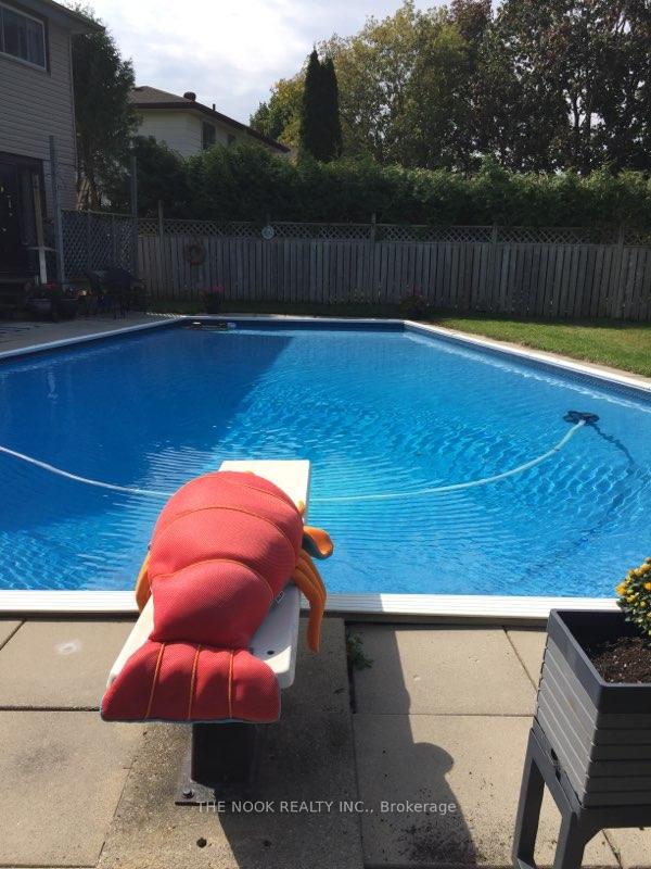 Photo 47 of 3 Strike Avenue, Clarington, Bowmanville — HOMEH