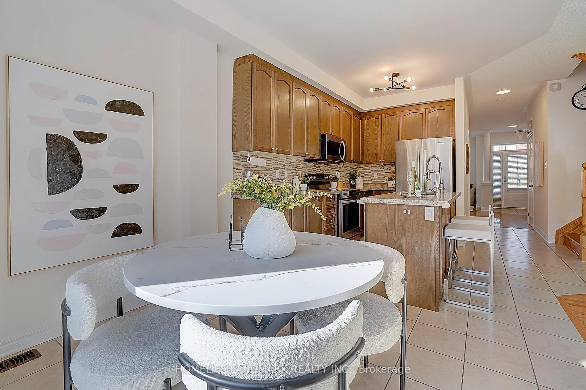 Photo 17 of 11 Chao Crescent, Richmond Hill, Oak Ridges — HOMEH