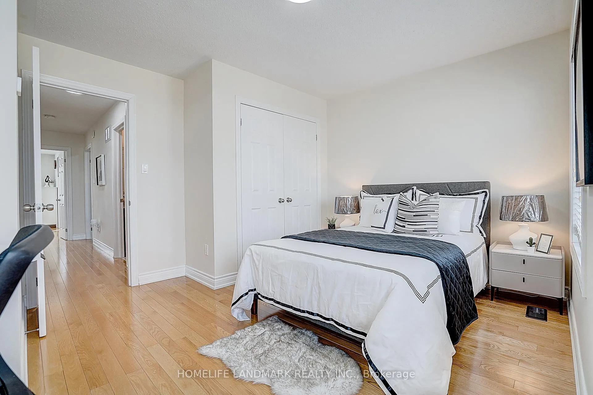 Photo 33 of 11 Chao Crescent, Richmond Hill, Oak Ridges — HOMEH