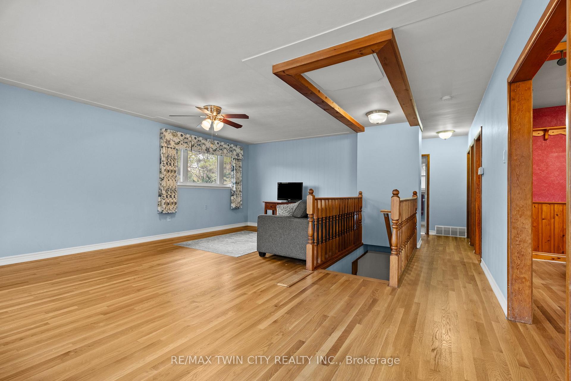 Photo 13 of 13 Spencer Street, Brant, Paris — HOMEH