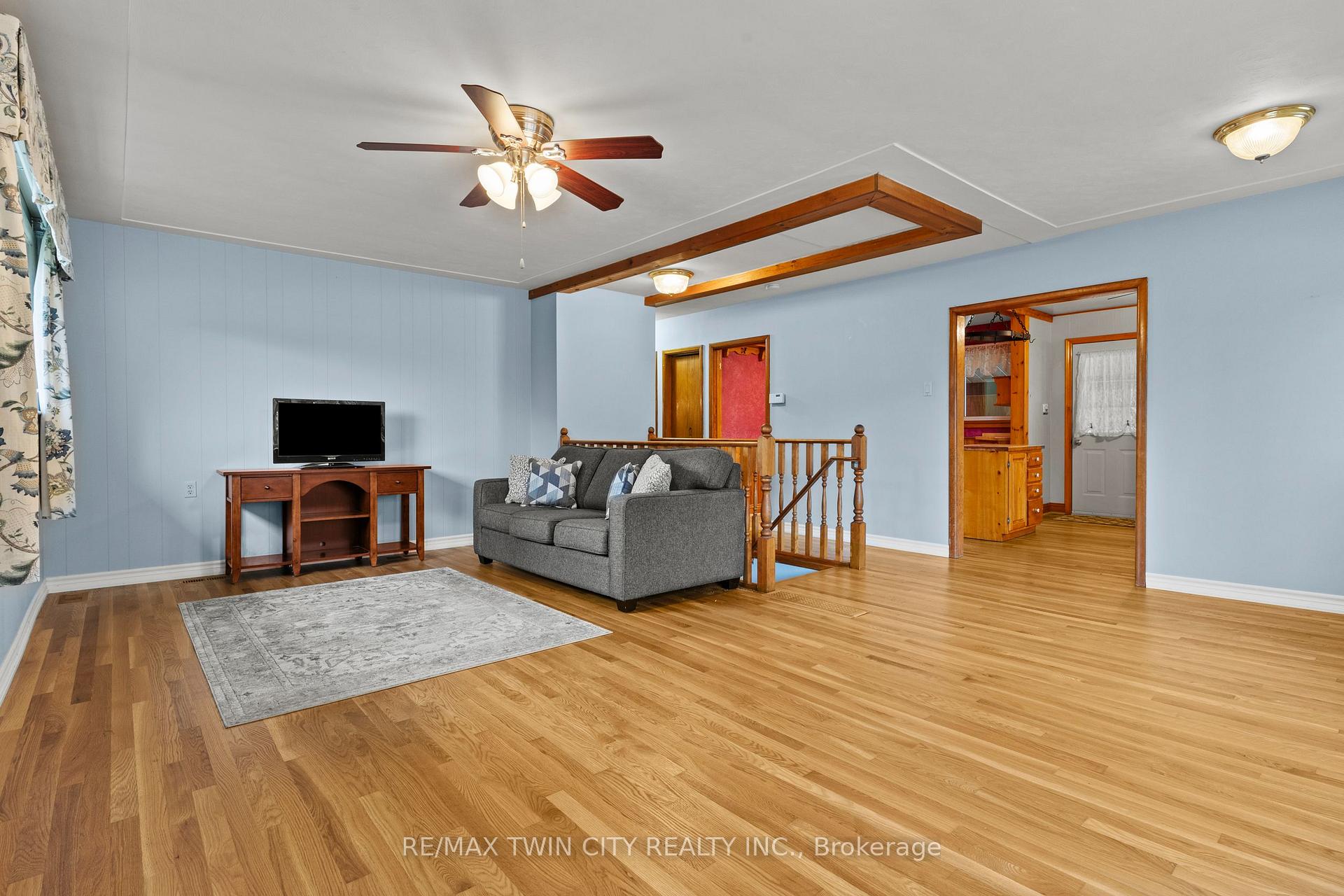 Photo 11 of 13 Spencer Street, Brant, Paris — HOMEH