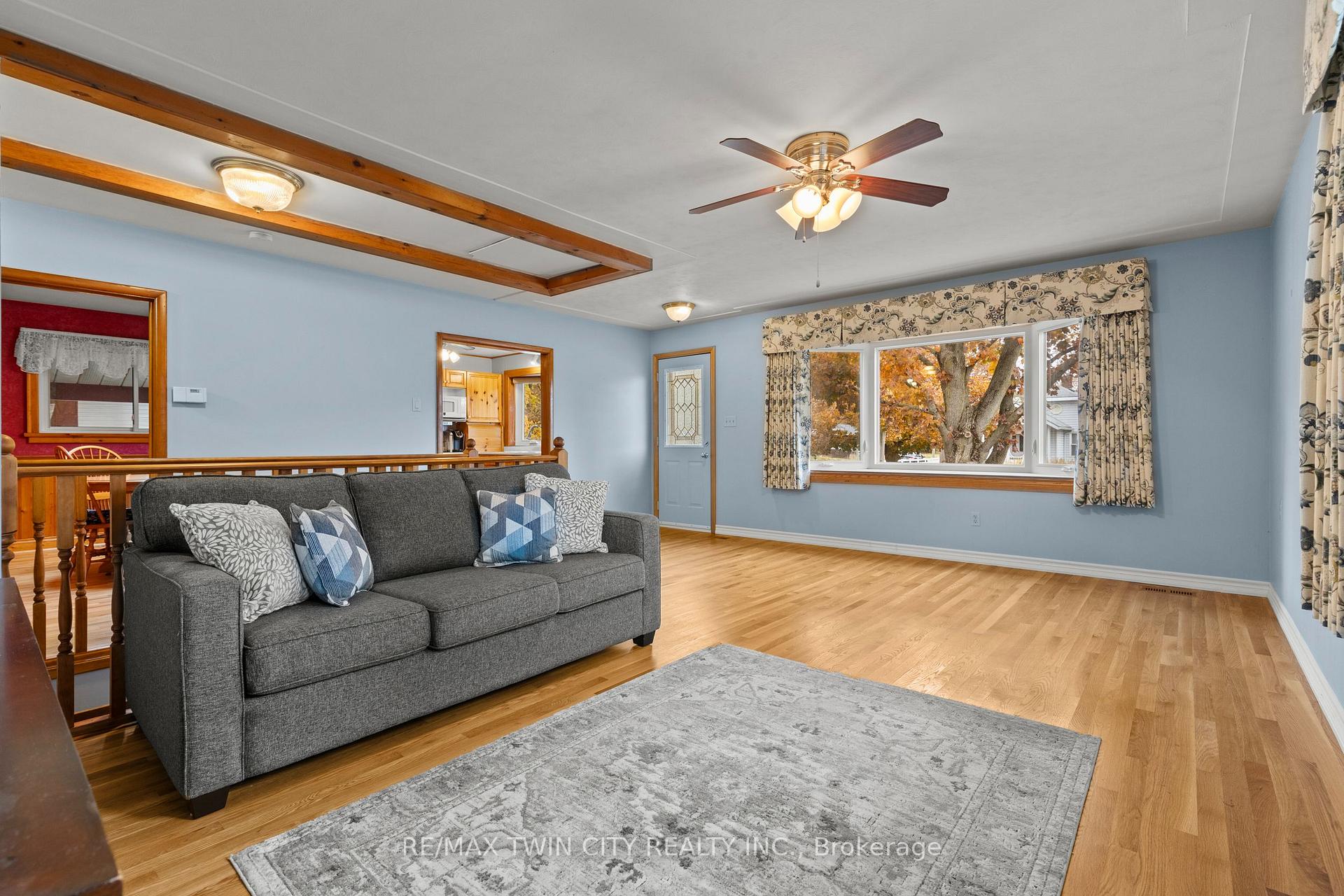 Photo 12 of 13 Spencer Street, Brant, Paris — HOMEH