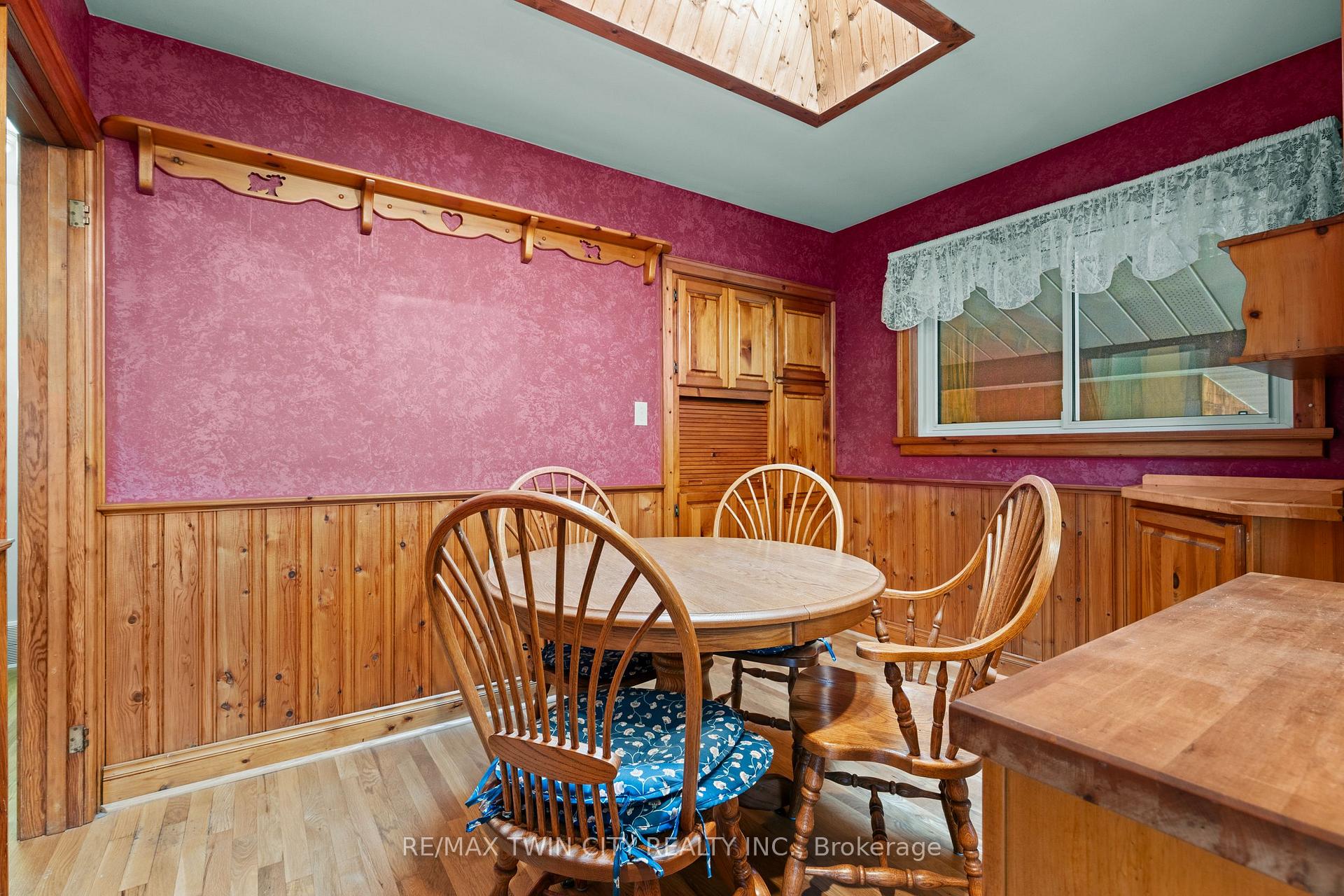 Photo 18 of 13 Spencer Street, Brant, Paris — HOMEH