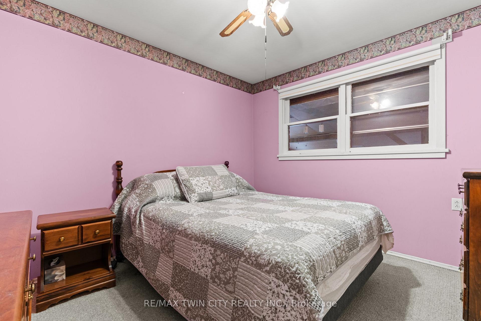 Photo 19 of 13 Spencer Street, Brant, Paris — HOMEH