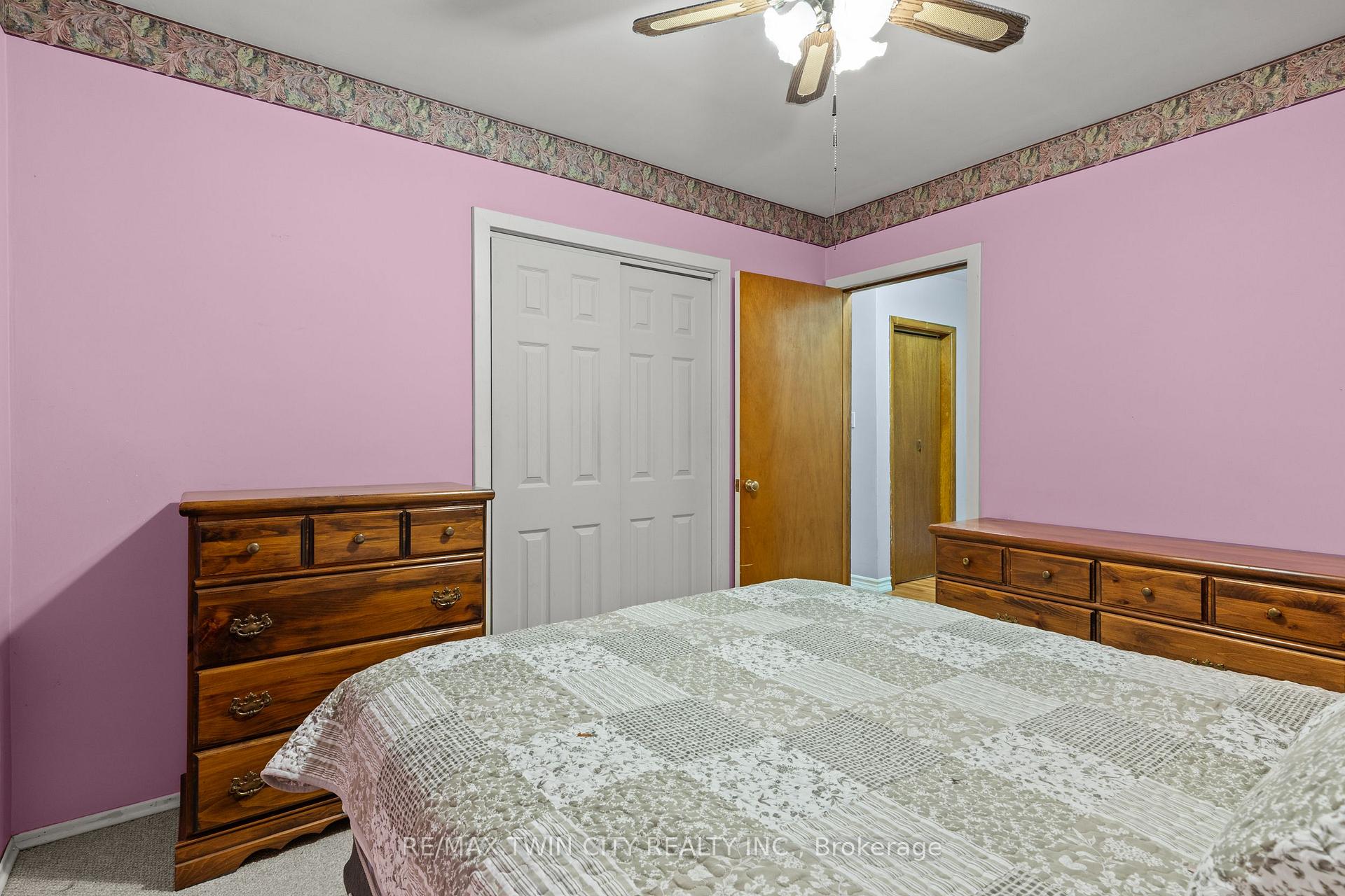 Photo 20 of 13 Spencer Street, Brant, Paris — HOMEH