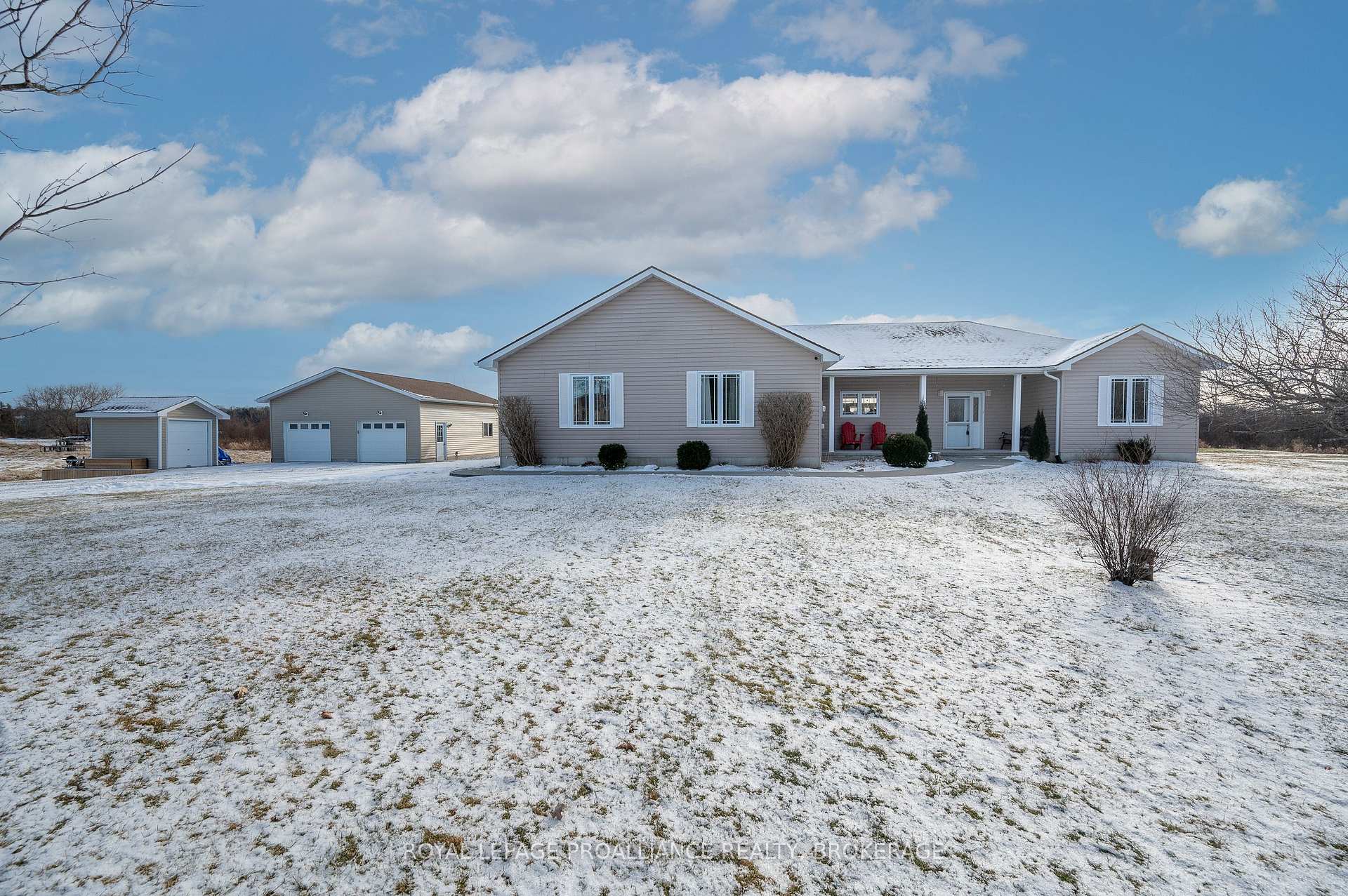 Photo 1 of 3265 Harrowsmith Road, Frontenac, Frontenac South — HOMEH