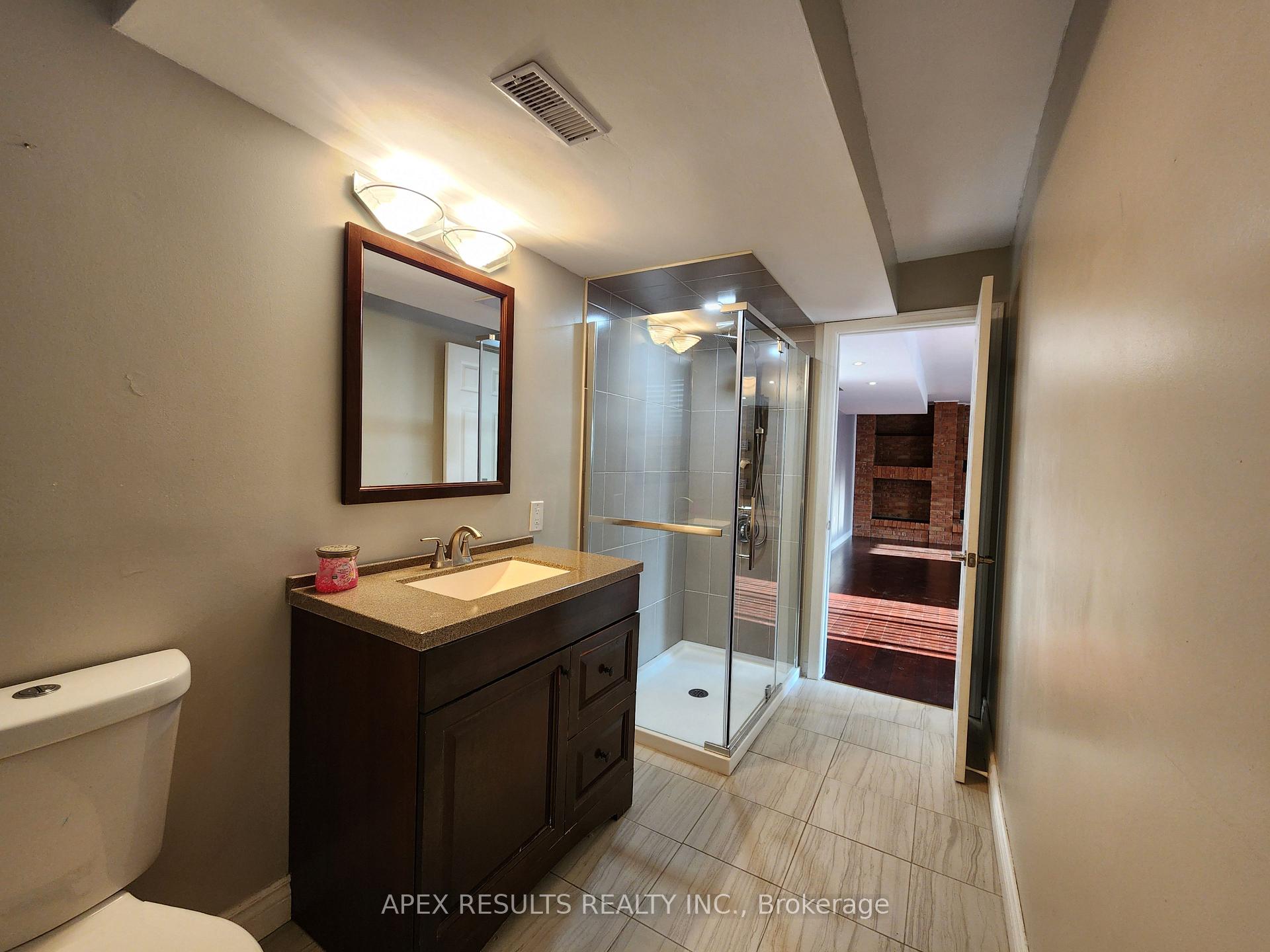 Photo 20 of 229 Athenia Drive, Hamilton, Stoney Creek Mountain — HOMEH