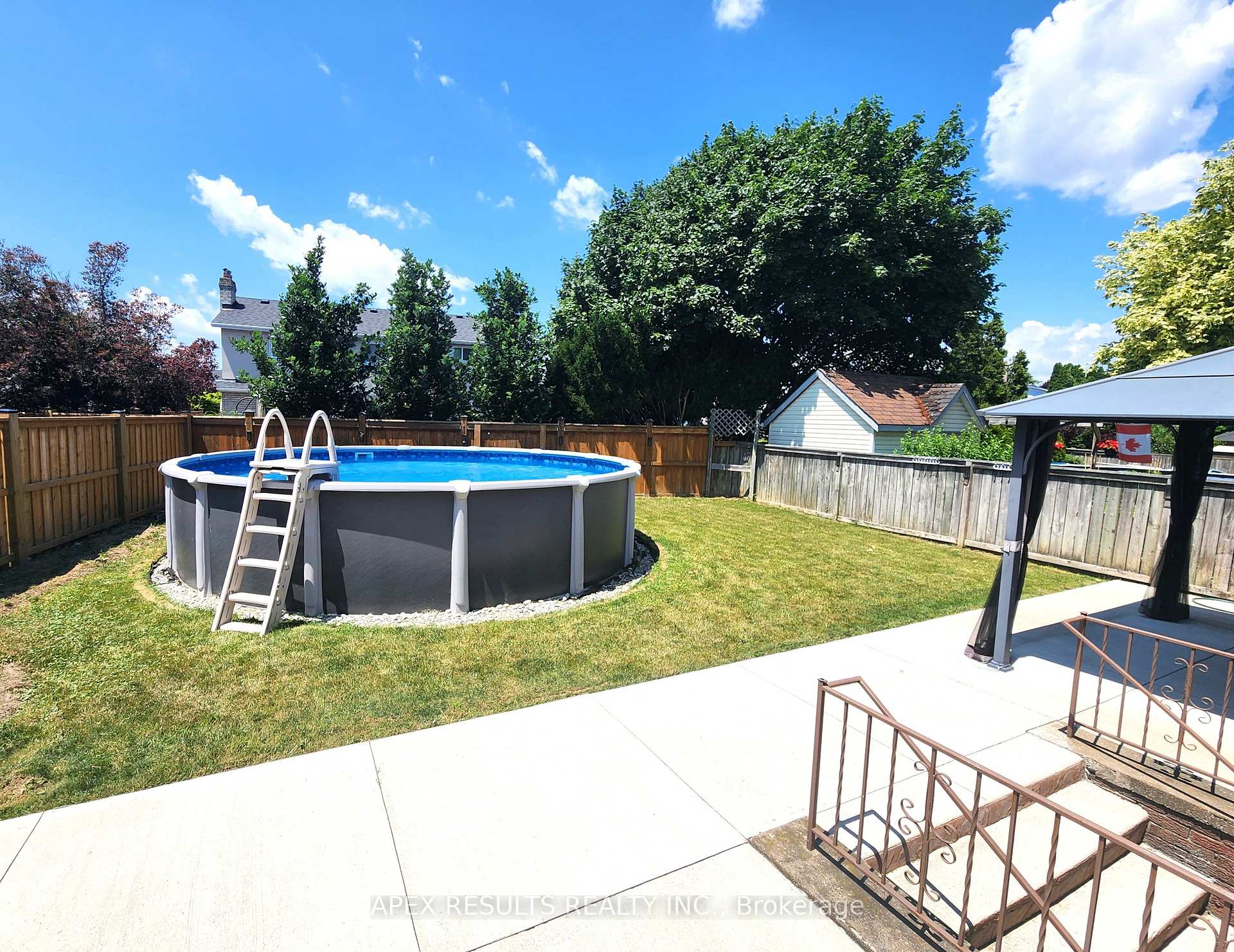 Photo 30 of 229 Athenia Drive, Hamilton, Stoney Creek Mountain — HOMEH