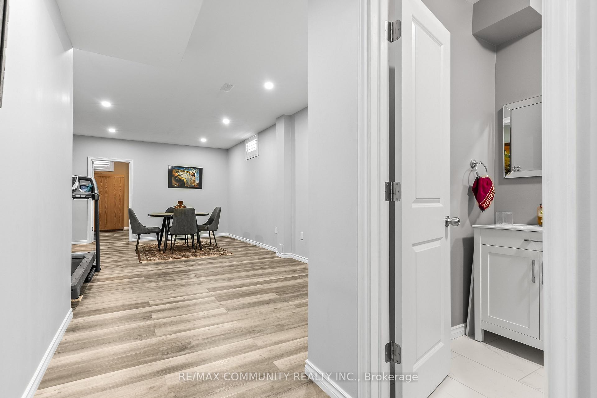 Photo 31 of 114 Lyle Drive, Clarington, Bowmanville — HOMEH