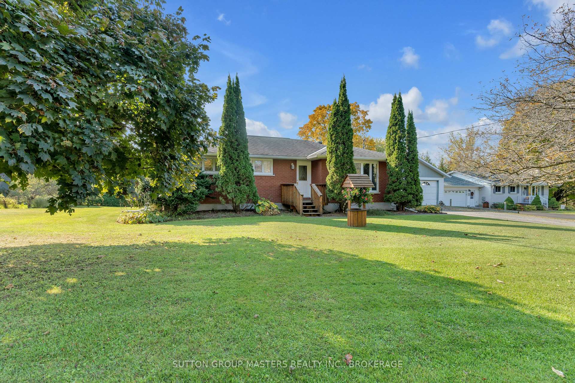 Photo 4 of 4308 Snider Road, Frontenac, Frontenac South — HOMEH