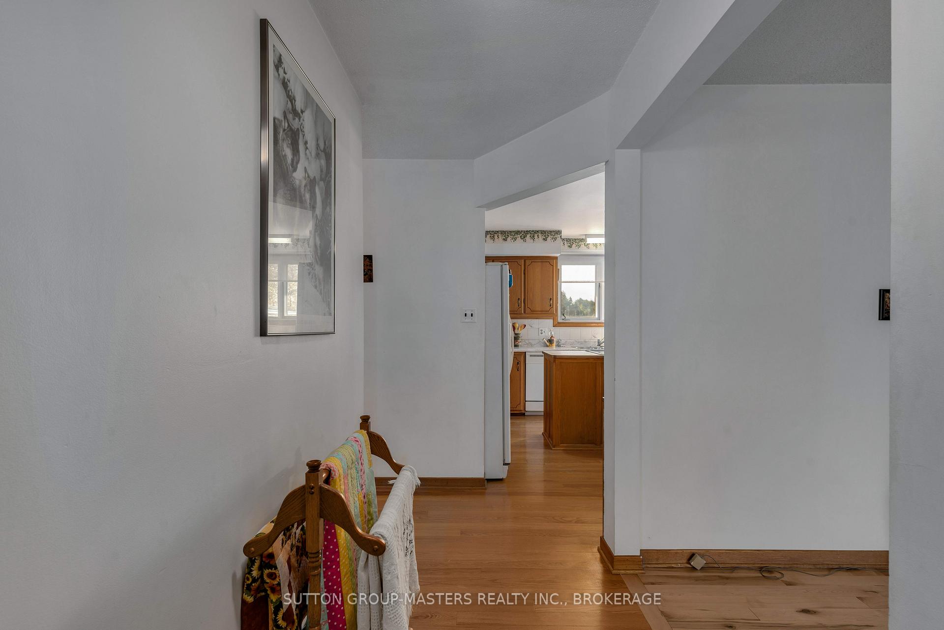 Photo 8 of 4308 Snider Road, Frontenac, Frontenac South — HOMEH