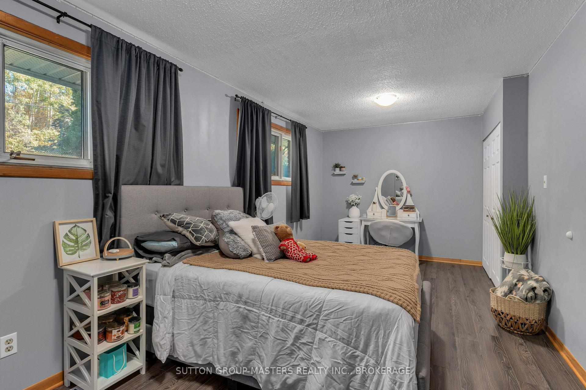 Photo 23 of 4308 Snider Road, Frontenac, Frontenac South — HOMEH