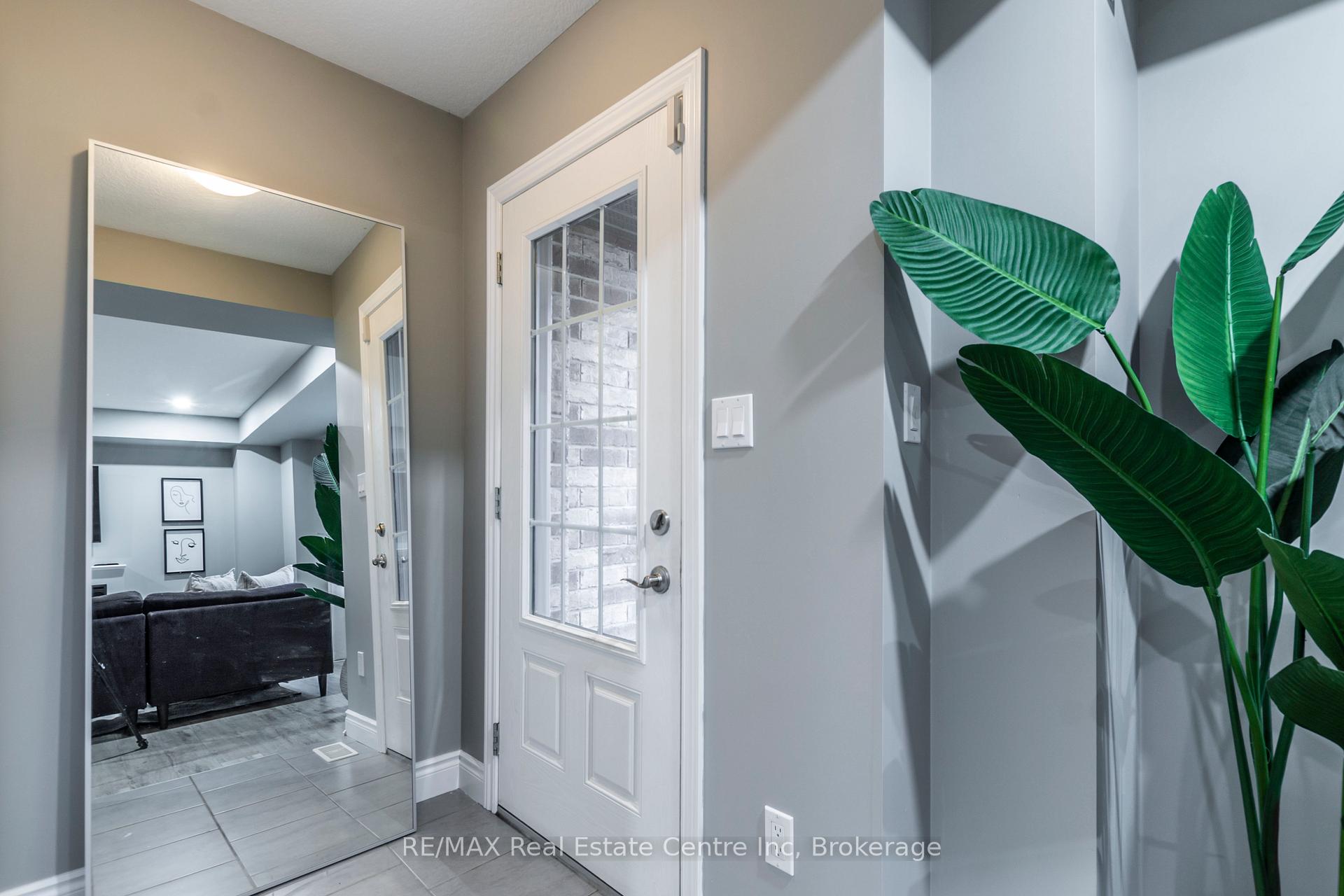 Photo 10 of 25 Jeffrey Drive, Guelph, Grange Road — HOMEH
