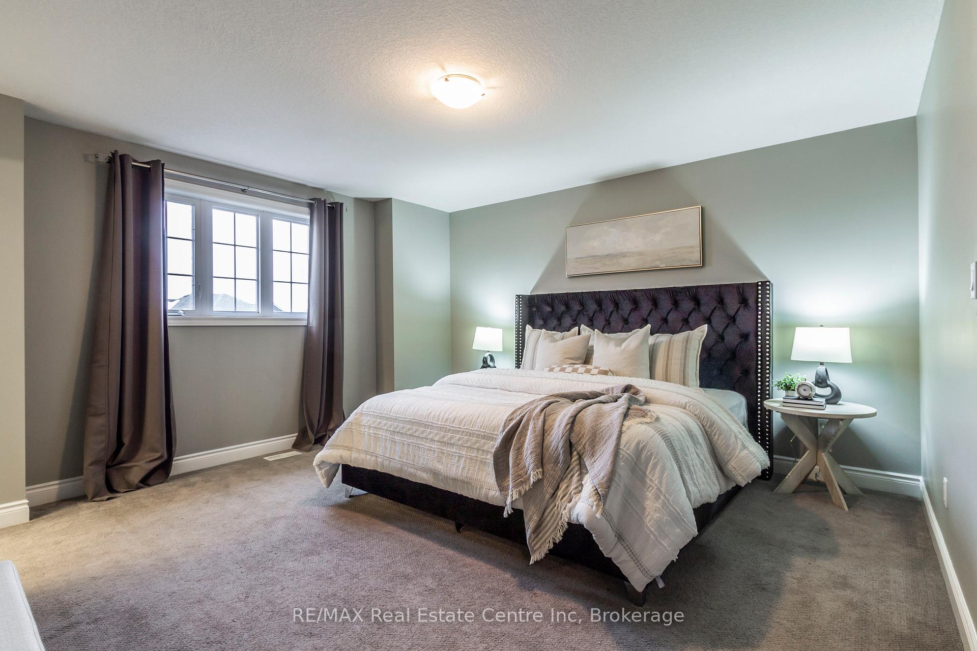 Photo 26 of 25 Jeffrey Drive, Guelph, Grange Road — HOMEH