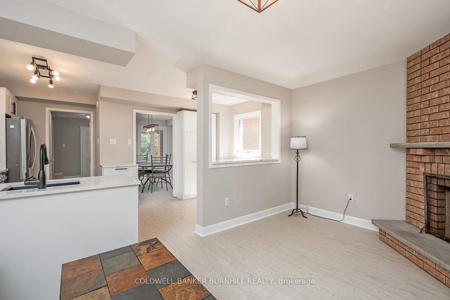Photo 14 of 9 Wakefield Lane, Hamilton, Waterdown — HOMEH