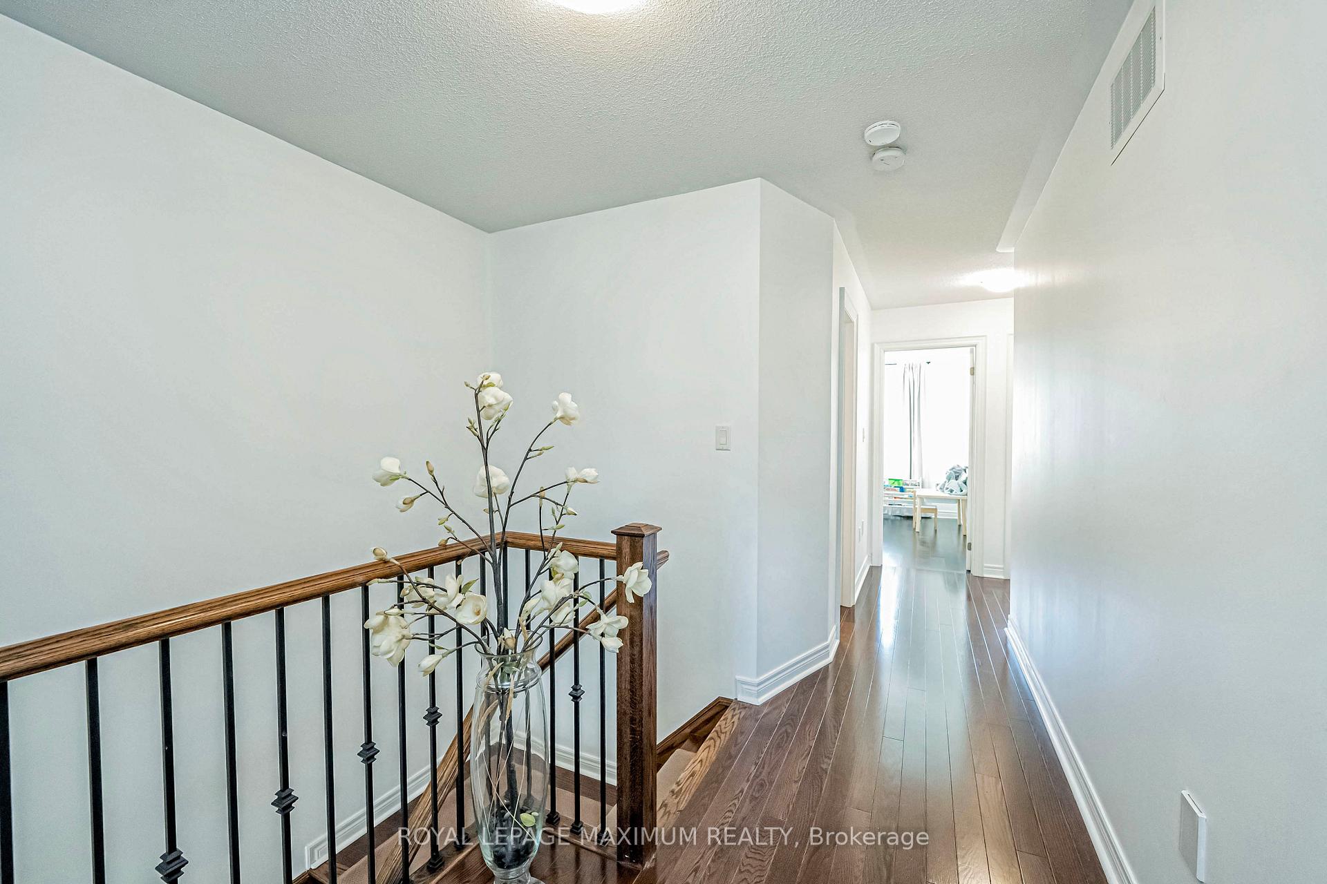 Photo 18 of 45 Losino Street, Caledon, Rural Caledon — HOMEH