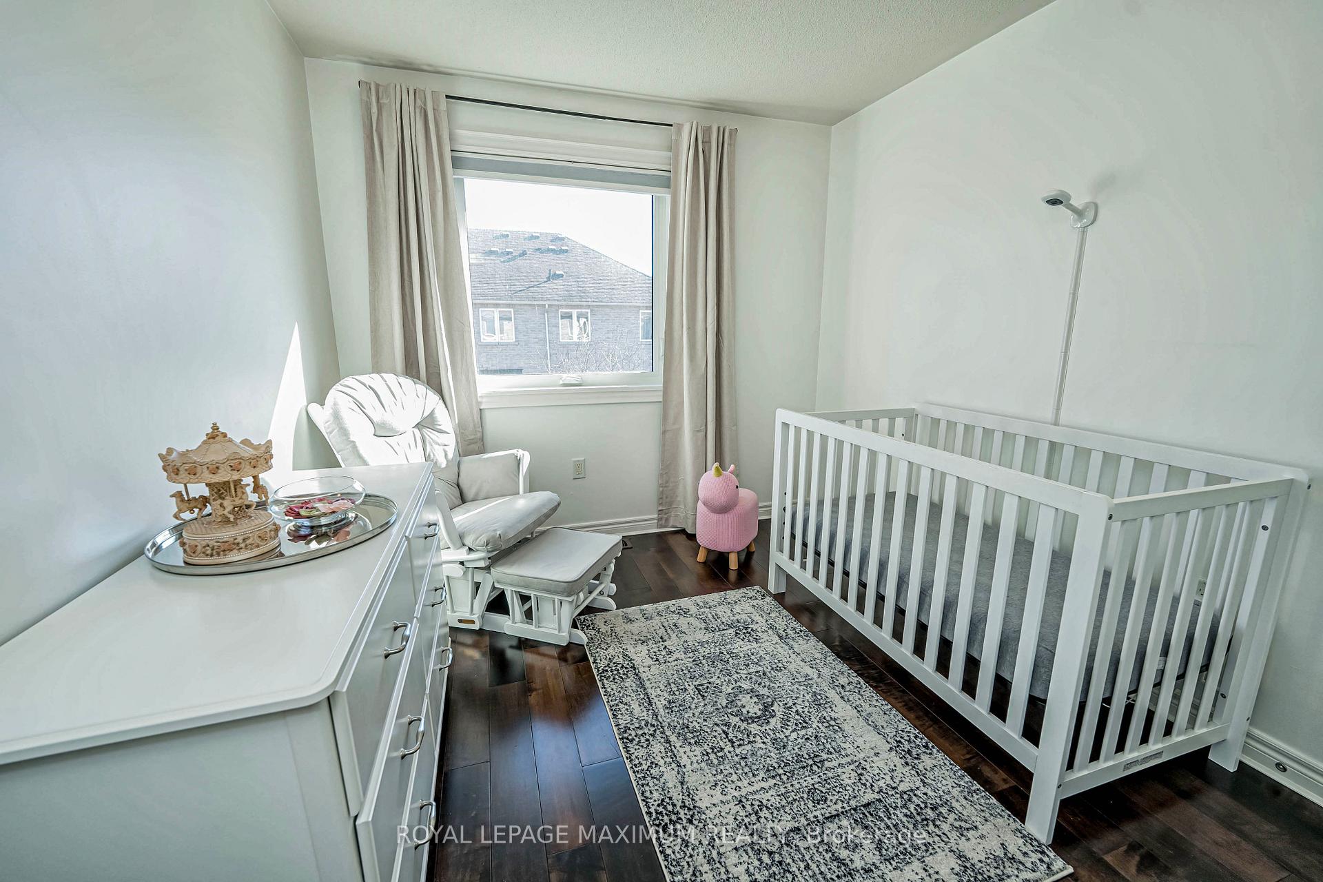 Photo 25 of 45 Losino Street, Caledon, Rural Caledon — HOMEH