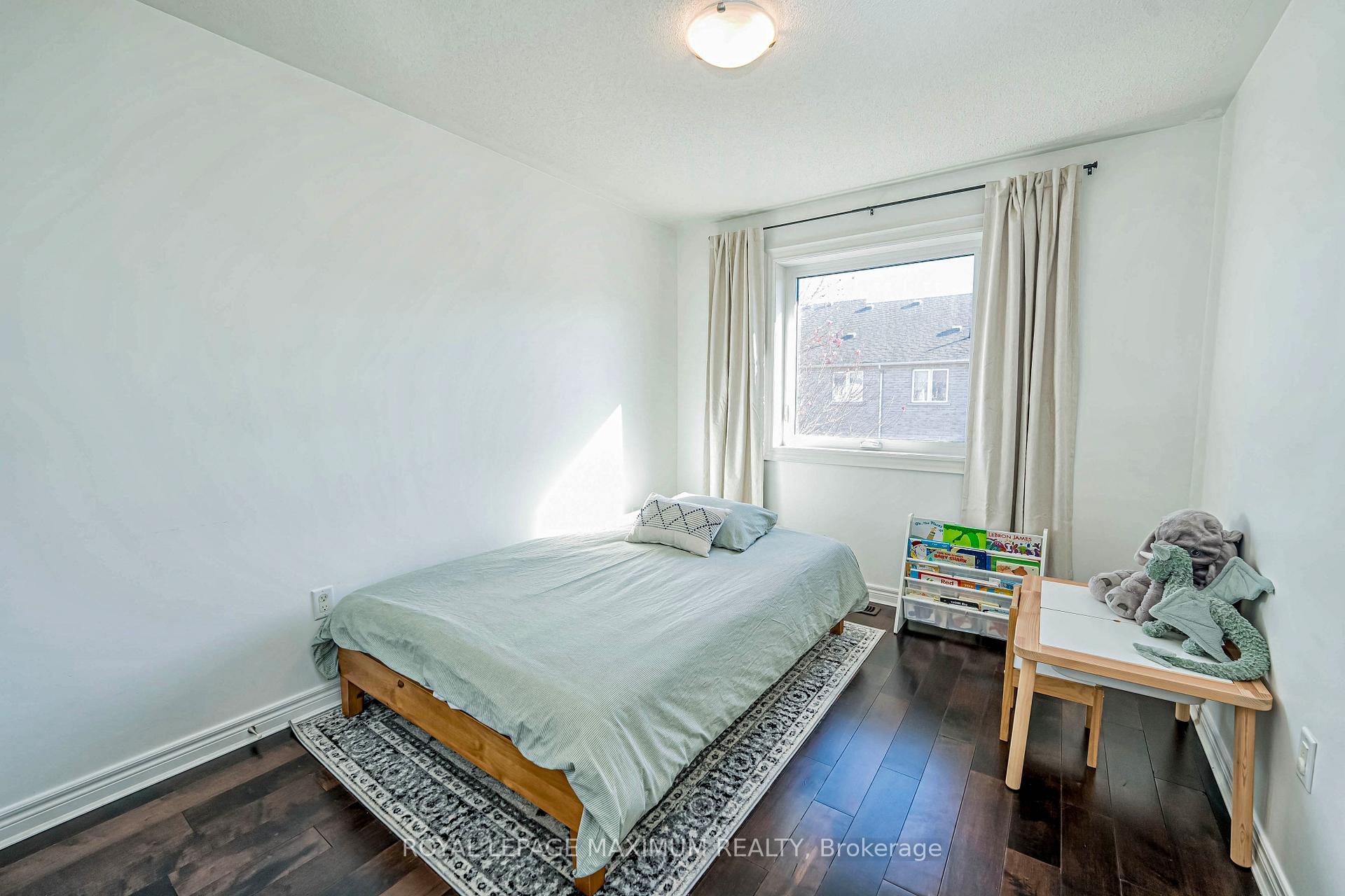 Photo 27 of 45 Losino Street, Caledon, Rural Caledon — HOMEH