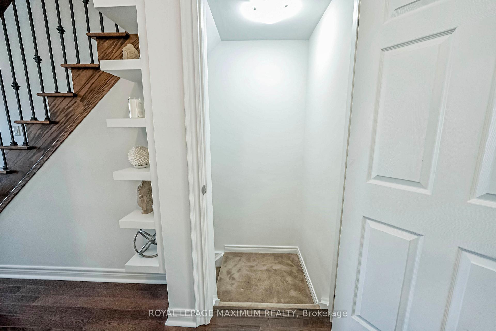 Photo 31 of 45 Losino Street, Caledon, Rural Caledon — HOMEH