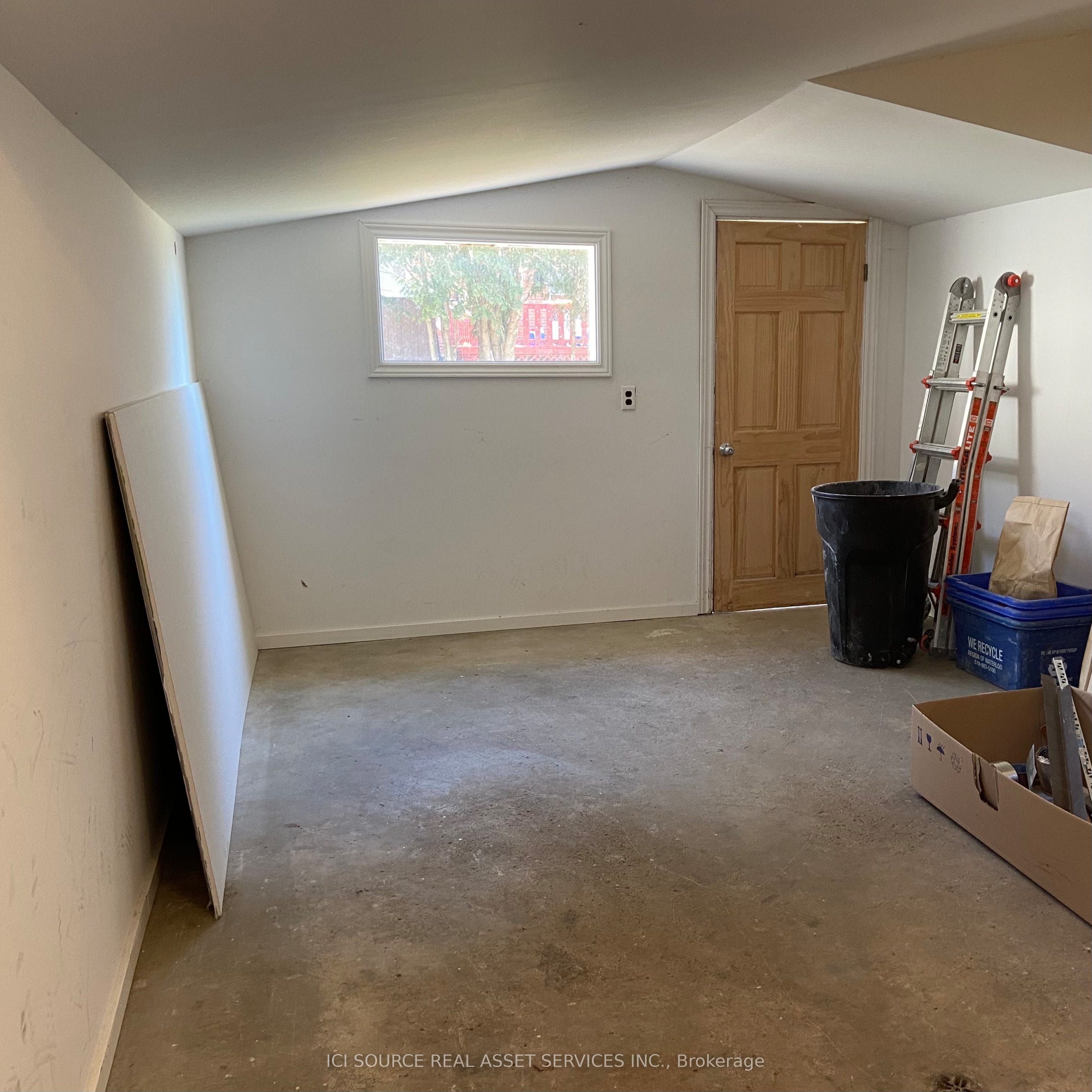 Photo 45 of Unit Bsmt, 169 Fergus Avenue, Kitchener — HOMEH