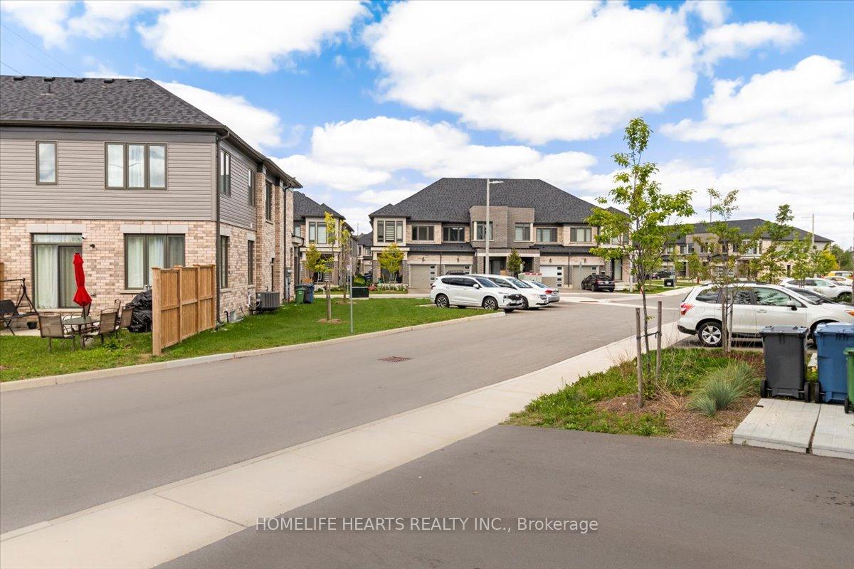 Photo 4 of Unit 55, 166 Deerpath Drive, Guelph, Willow West/Sugarbush/West Acres — HOMEH