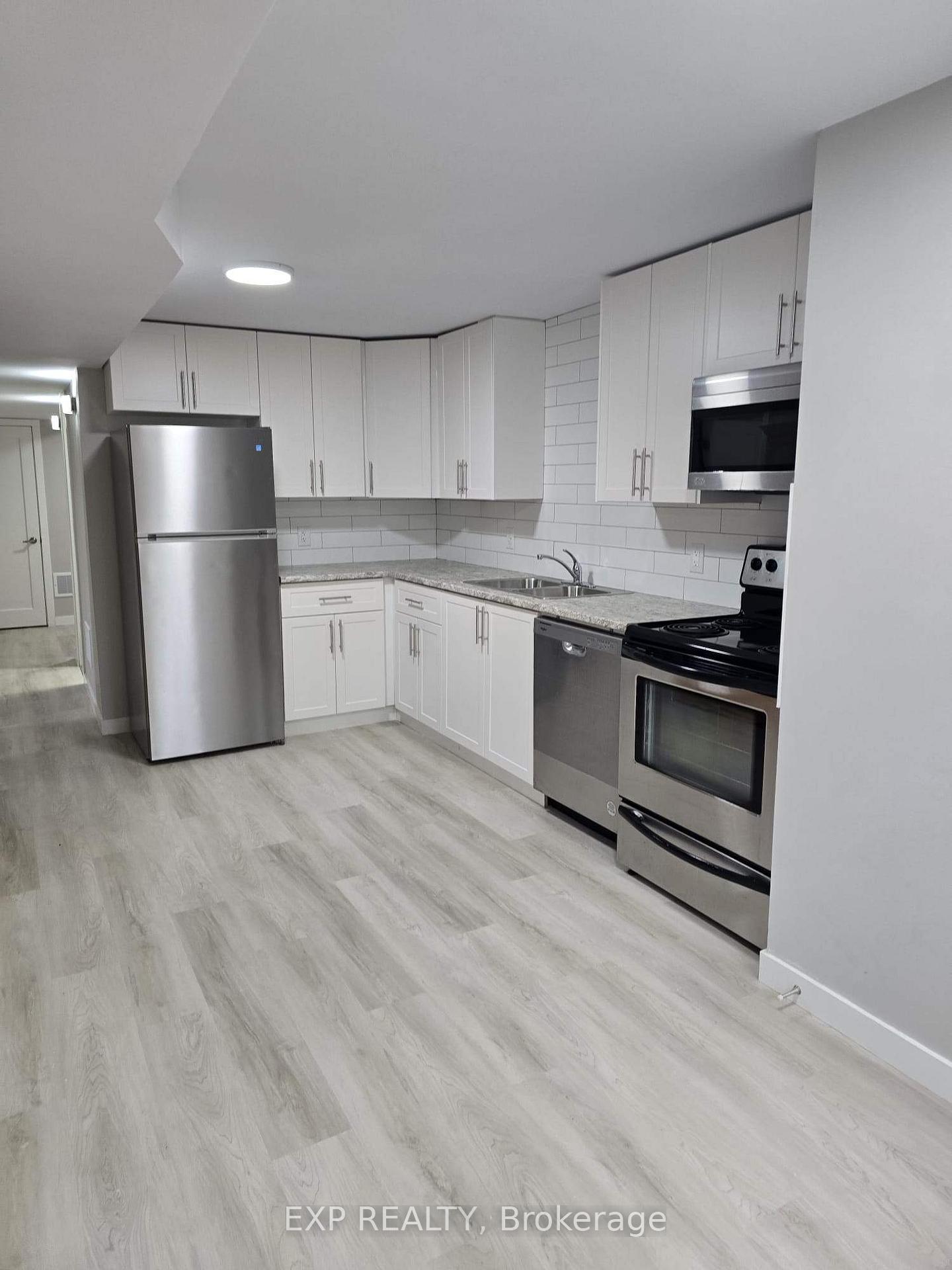 Front of Unit Lower Level, 87 Wellington Street E