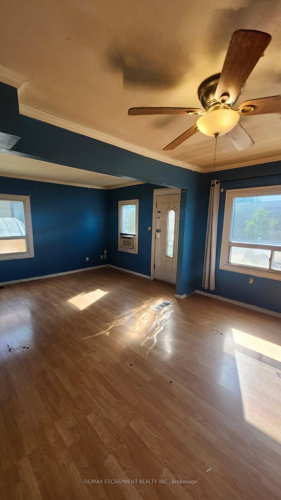 Photo 14 of 706 Tate Avenue, Hamilton, Parkview — HOMEH